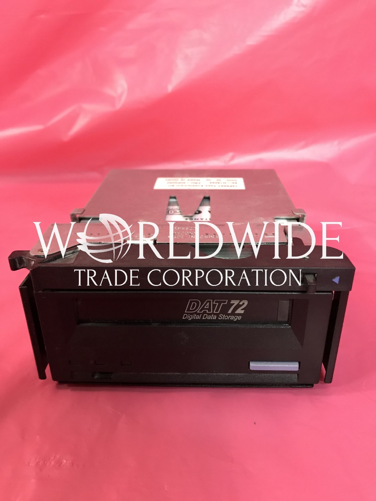 IBM 90P5063 Tape enabling kit 3.5" with a 71P9163 36/72GB DAT72 4mm tape drive