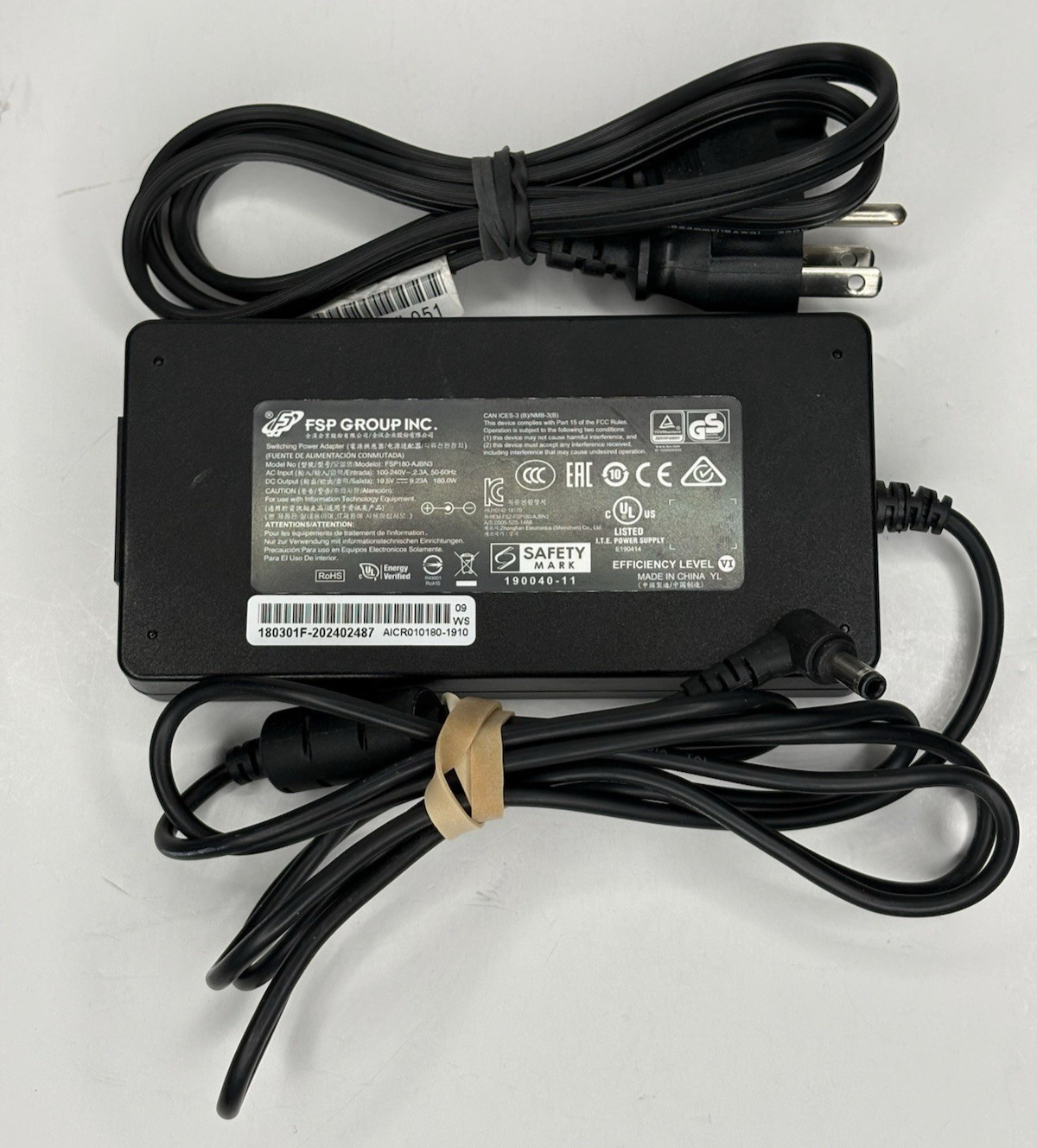 Original 180W FSP 19.5V 9.23A FSP180-AJBN3 For Razer Blade Pro 17 2017 RZ09-0220