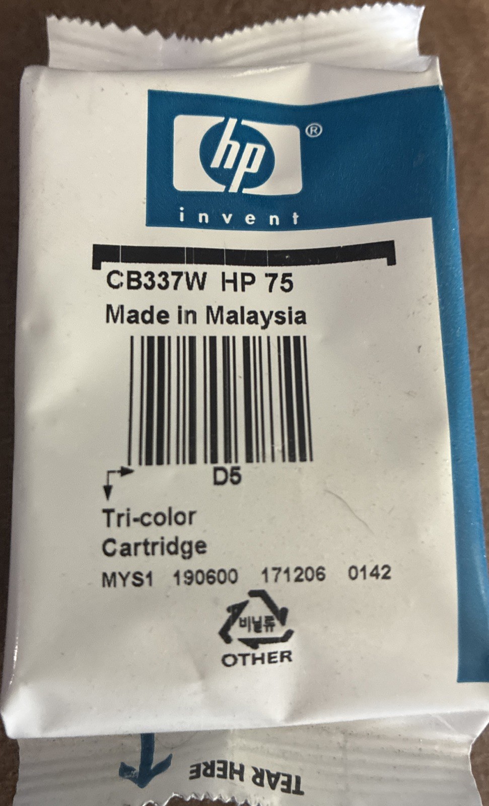 HP 75 Tri Color  CB337W  Ink cartridge New No Box