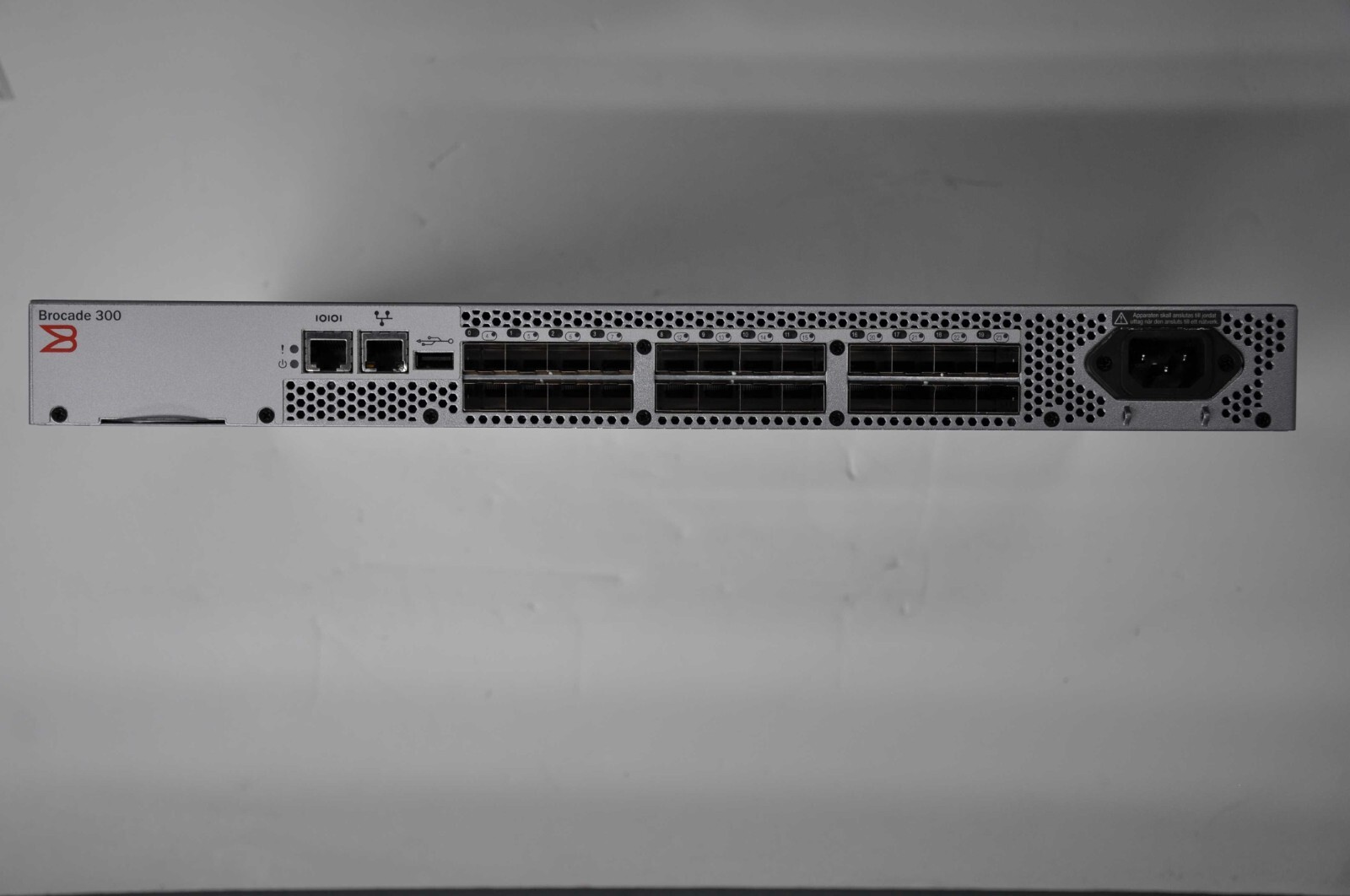 BROCADE 24-PORT FIBRE CHANNEL SWITCH BR-310-0008