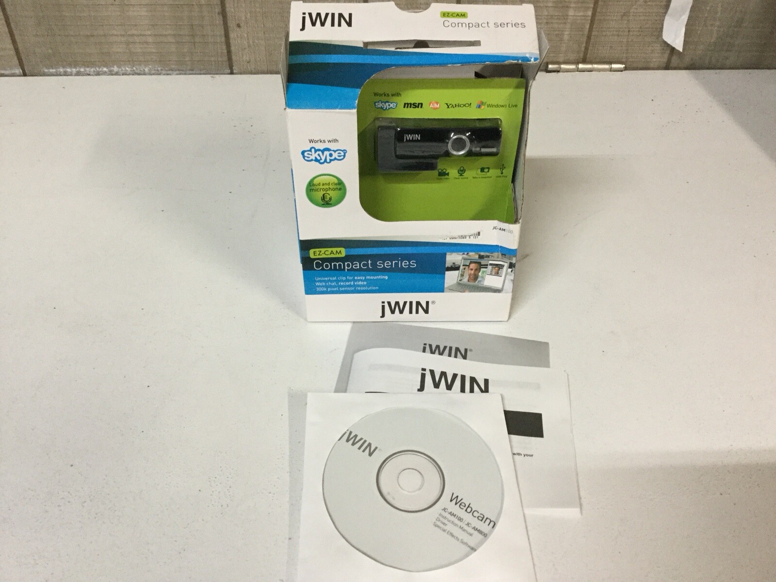 JWIN JC-AM100 Personal Mini Web Camera EZ-CAM Compact Series Works With Skype A2