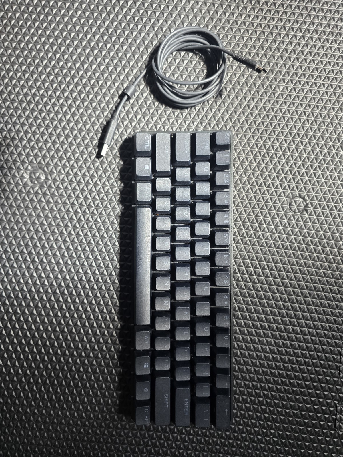 SteelSeries Apex Pro Mini Wired USB-C Keyboard Black Adjustable Actuation QWERTY