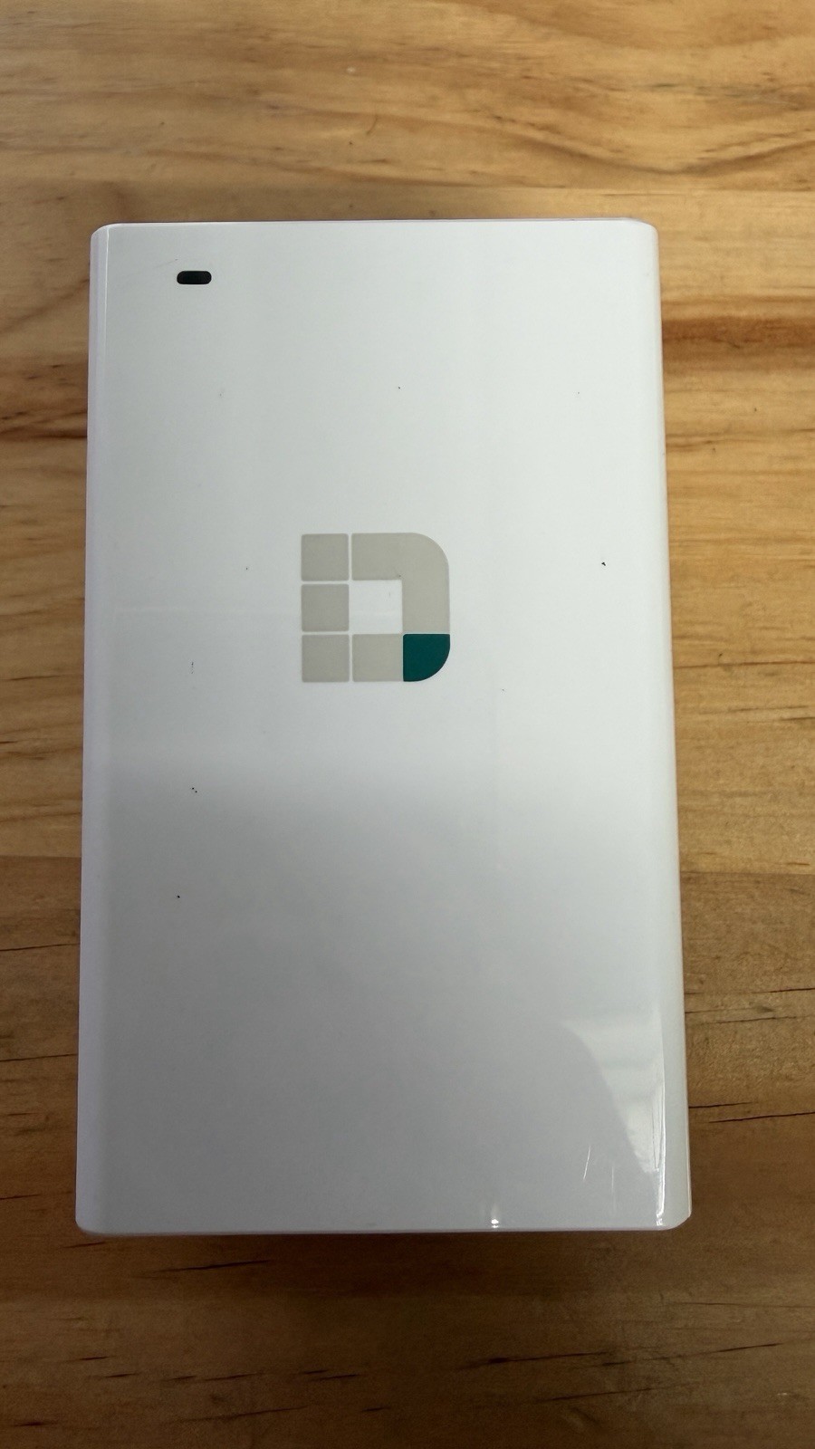 D-Link Wi-Fi AC750 Dual Band Range Extender (DAP-1520)-Excellent Condition