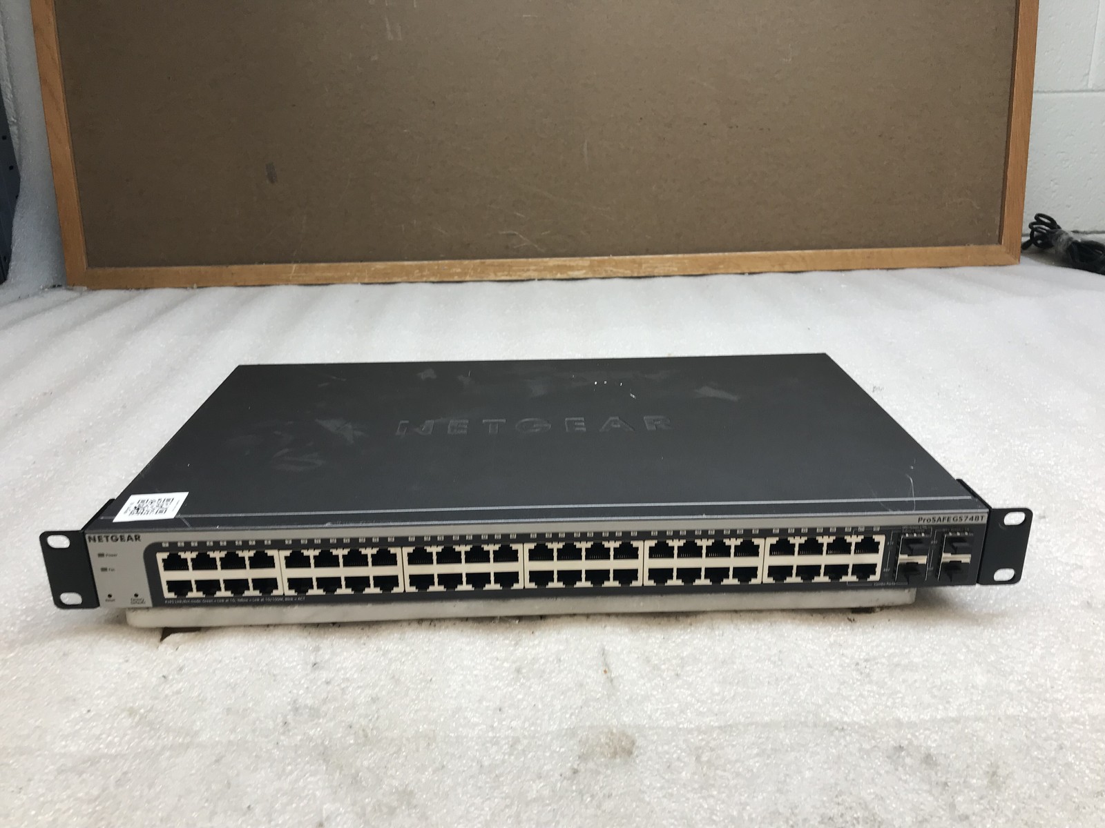 Netgear ProSafe GS748T 48-Port GbE & 4-Port SFP Network Switch