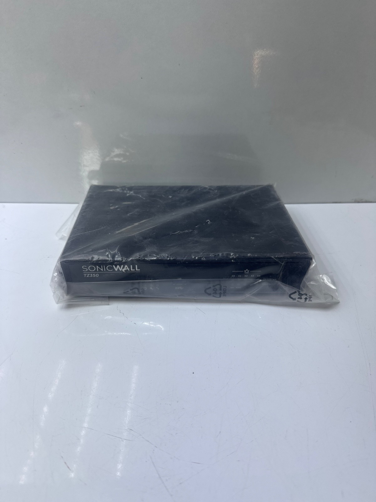 SONICWALL TZ350 APL28-0B4 NETWORK SECURITY APPLIANCE FIREWALL (as it is)