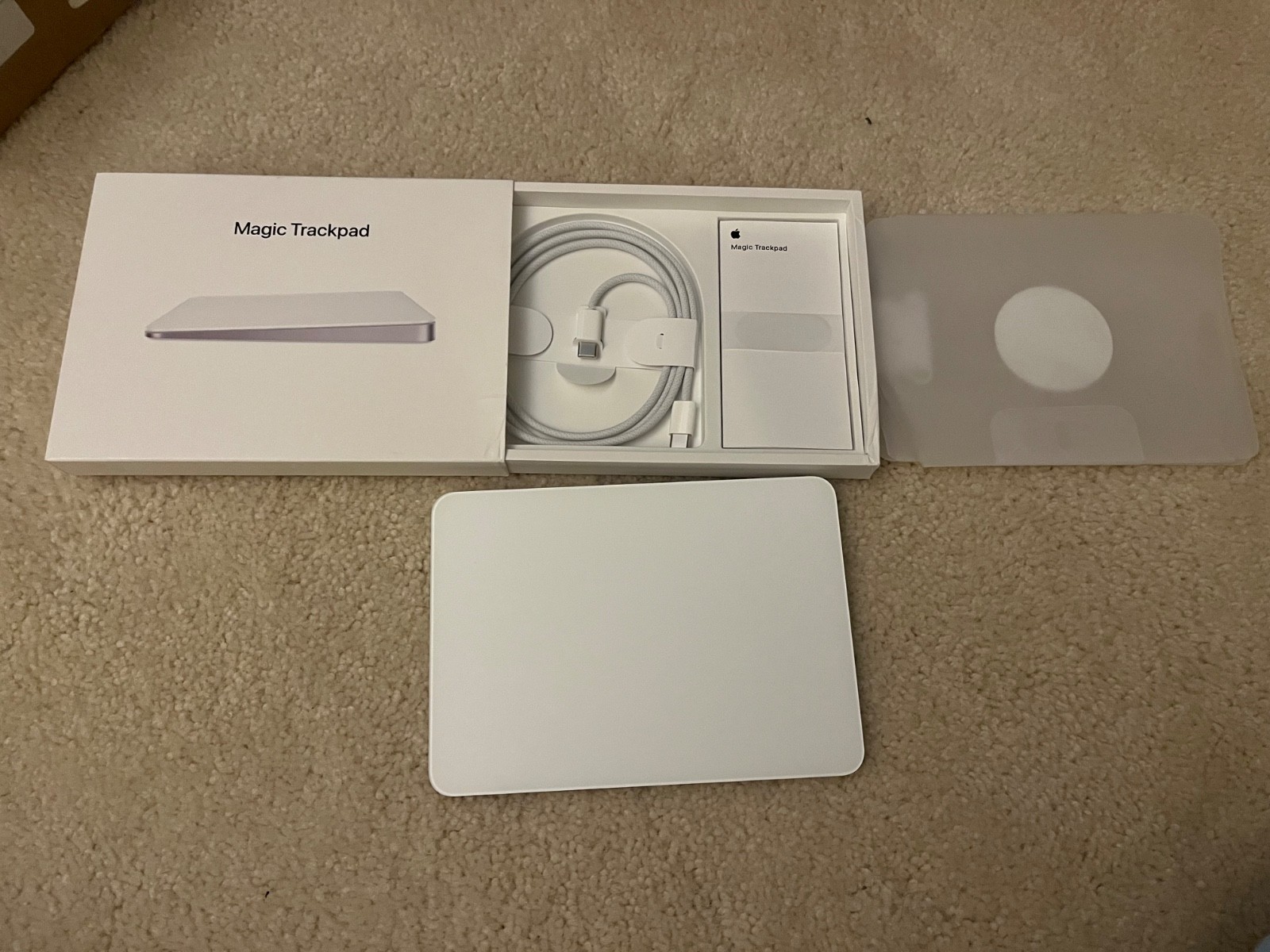 Apple MXK93AM/A Magic Trackpad - Multi-Touch Surface (USB-C) - Wireless - White