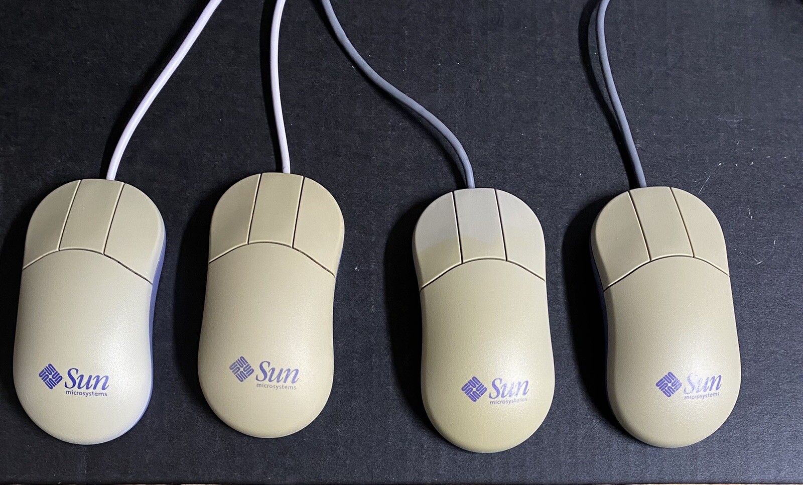 SUN Oracle 370-3632 Type-6 USB CROSSBOW 3-BUTTON USB MOUSE - Yellowed