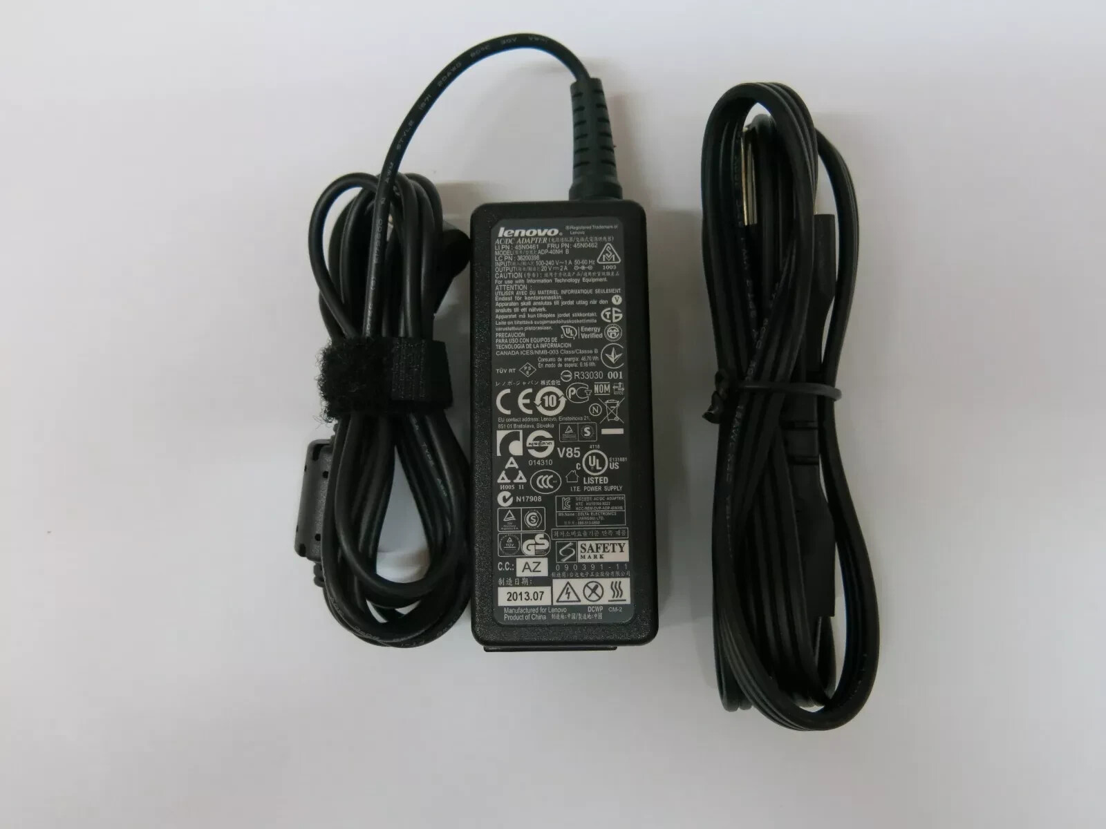 Genuine Lenovo ADP-40NH B 20V 2A 40W AC DC Adapter Ideapad  45N0461 45N0462 