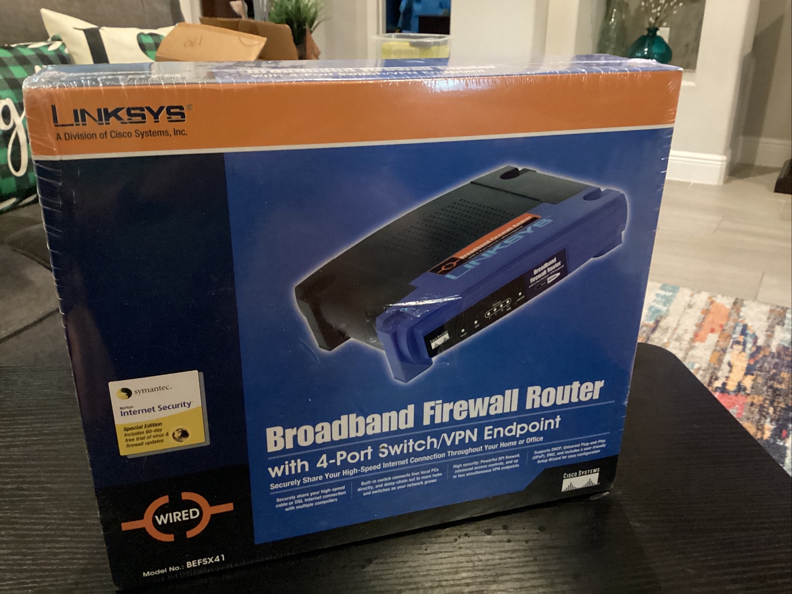 Broadband Firewall Router With 4-Port Switch/VPN Endpoint Linksys 