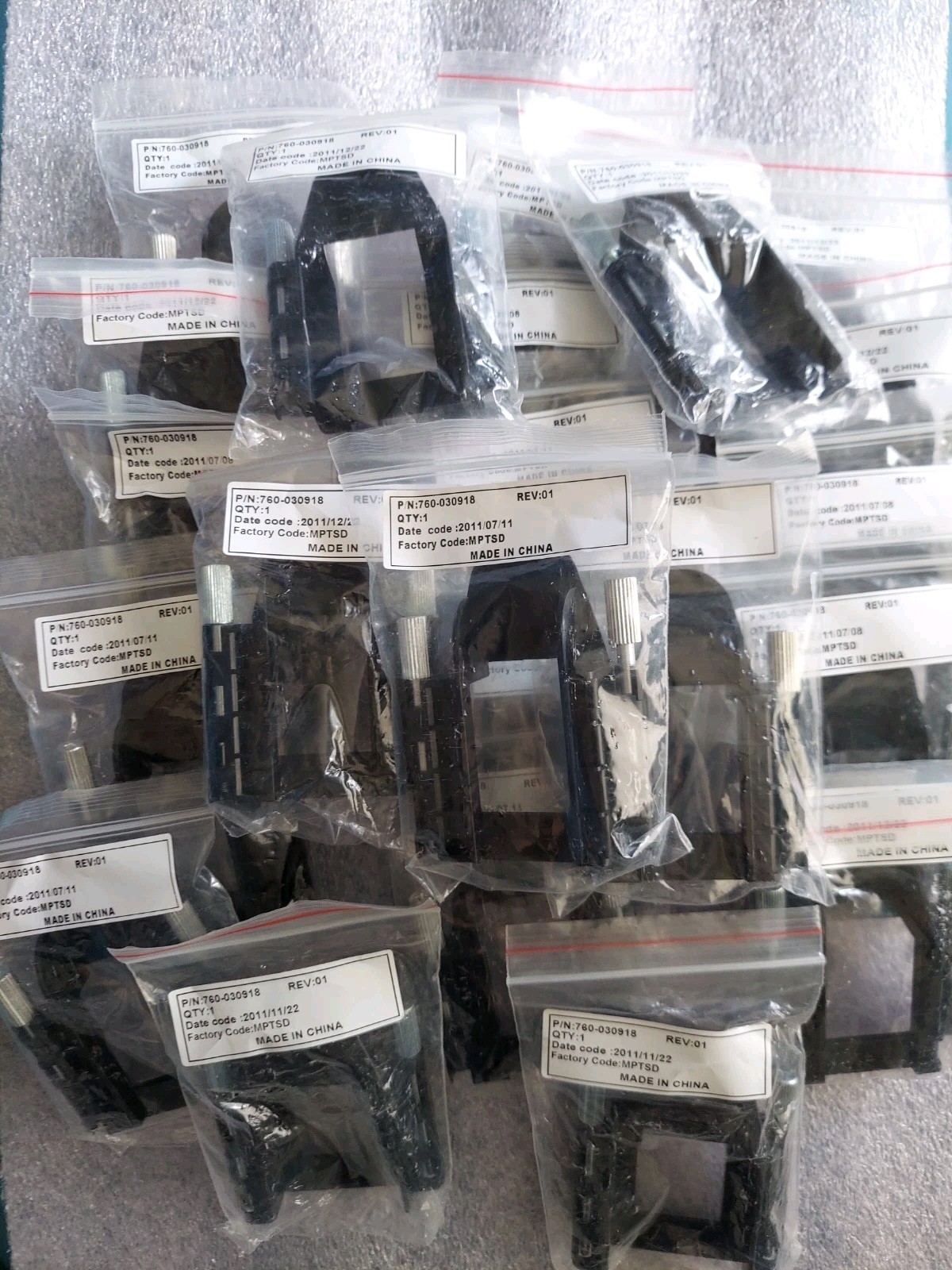 Bulk Qty Lot 23 Juniper 760-030918 VC Interconnect Stacking Cable Retention Brkt