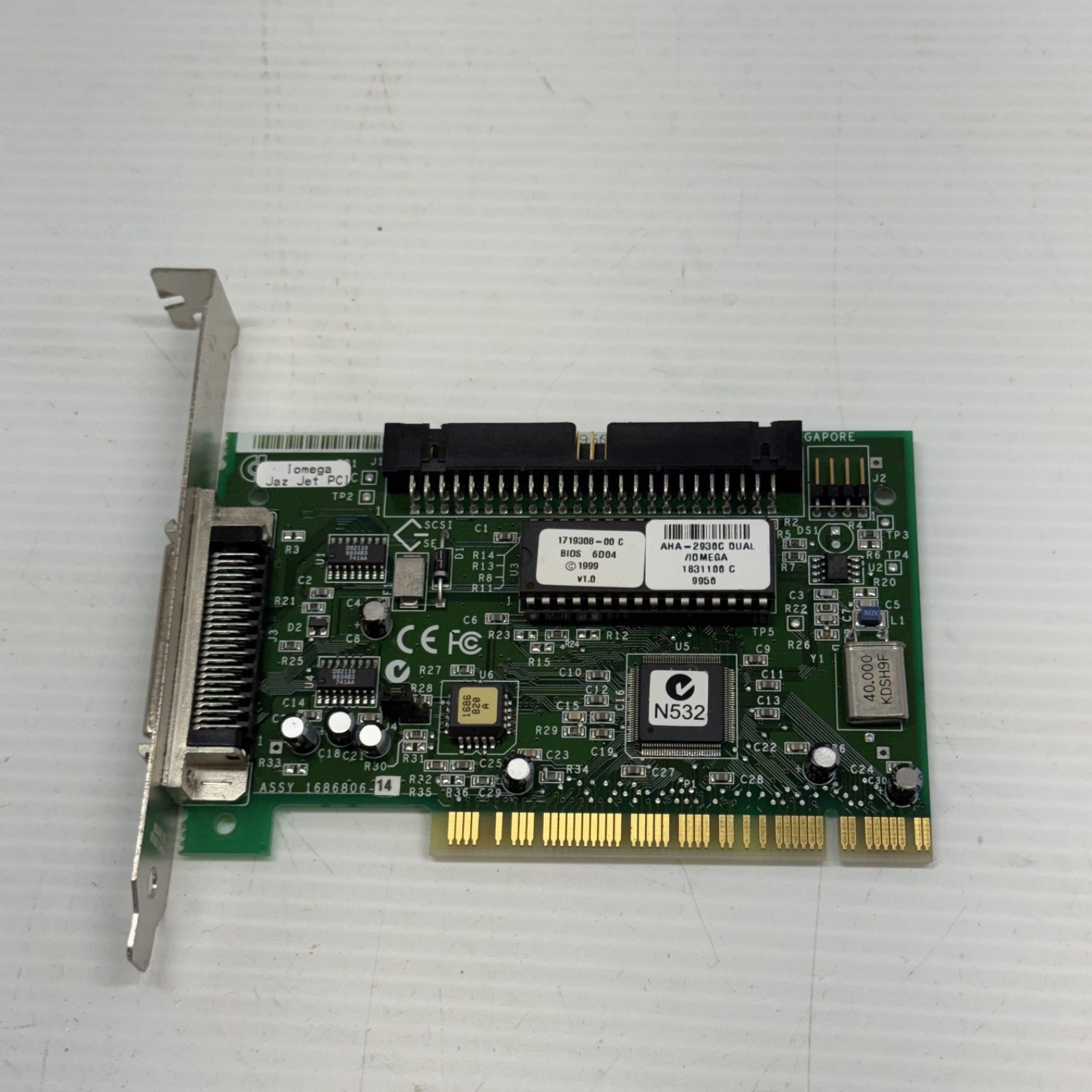 ADAPTEC AHA-2930CU PCI SCSI Card 2930CU