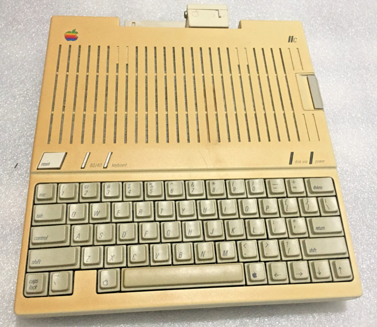 Apple IIC Untested As Is Model A2S4000 No Power Supply For Parts Only G2U