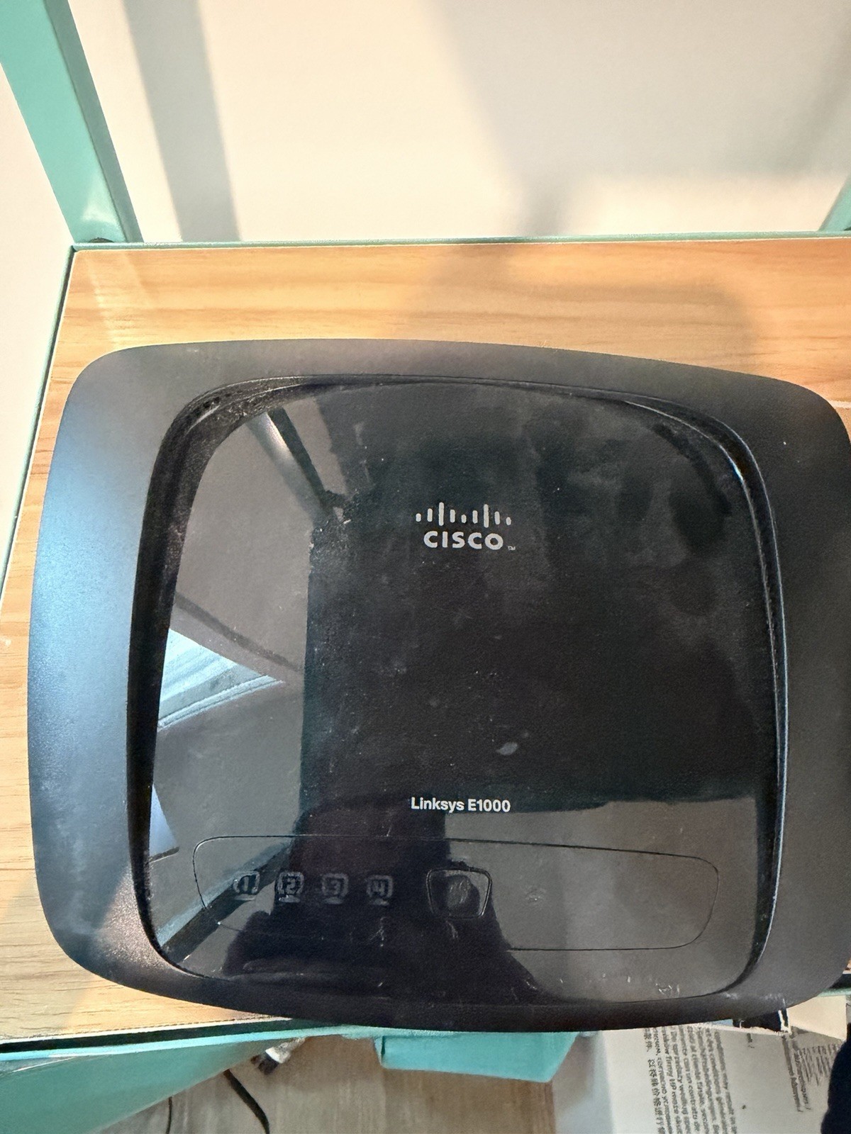 Cisco Linksys E1000 v2 Wireless N Router 300 Mbps 4-Port Fast Ethernet- FREE S&H