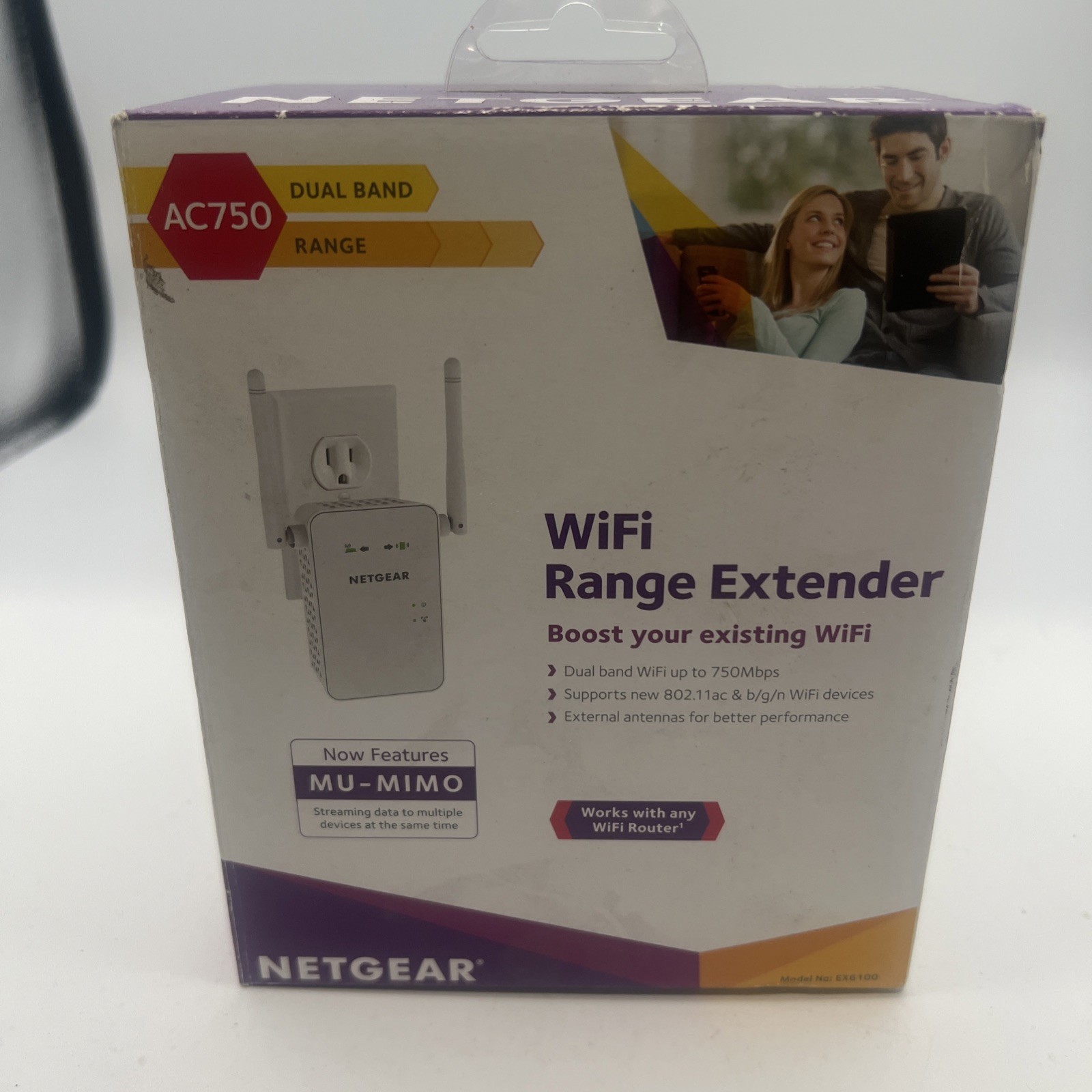 Netgear AC750  EX6100-100NAS Wi-Fi Range Extender NEW