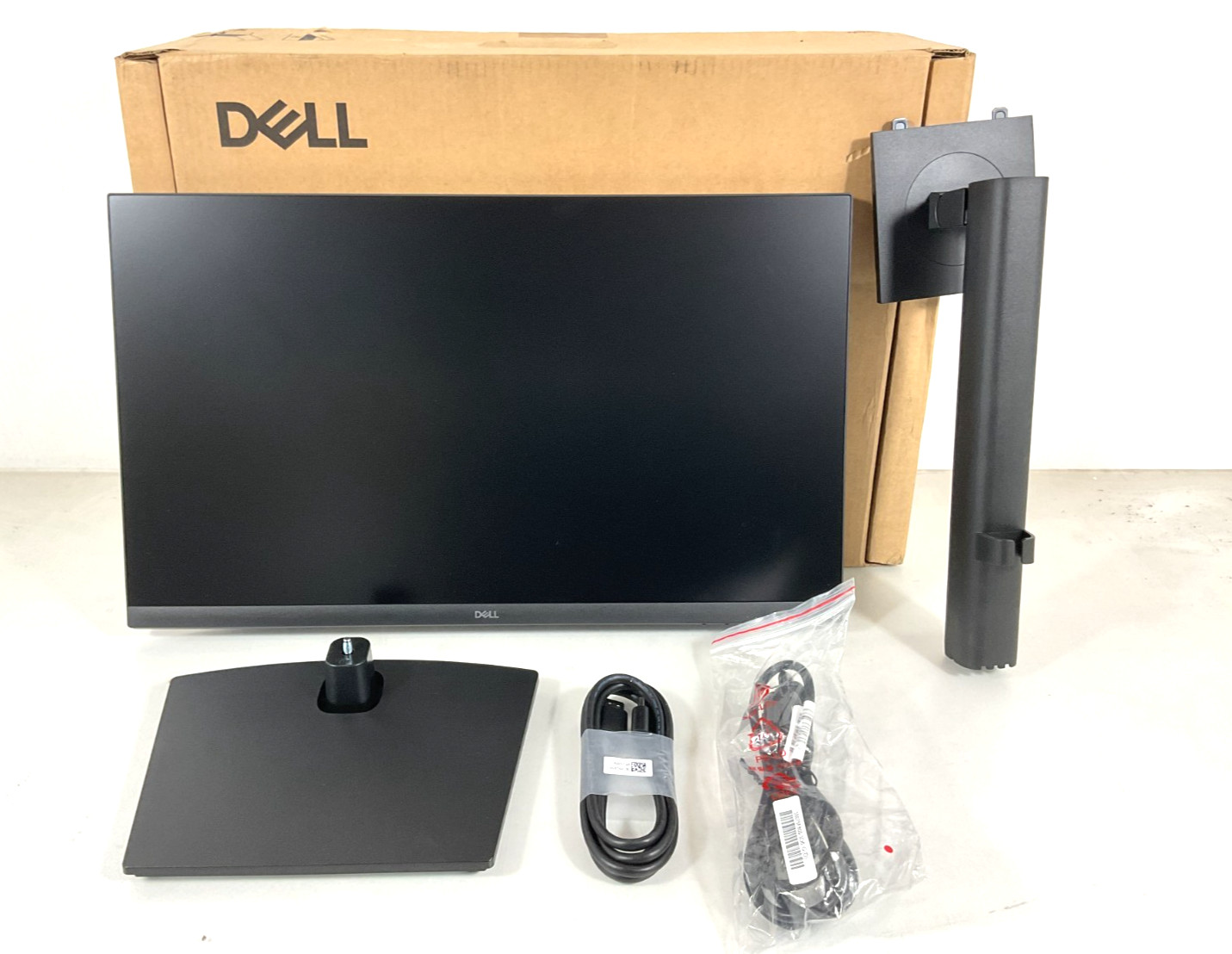 Dell Pro 24 23.8" 1920 x 1080 FHD Monitor - 100Hz, HDR, Speakers (E2425HSM)