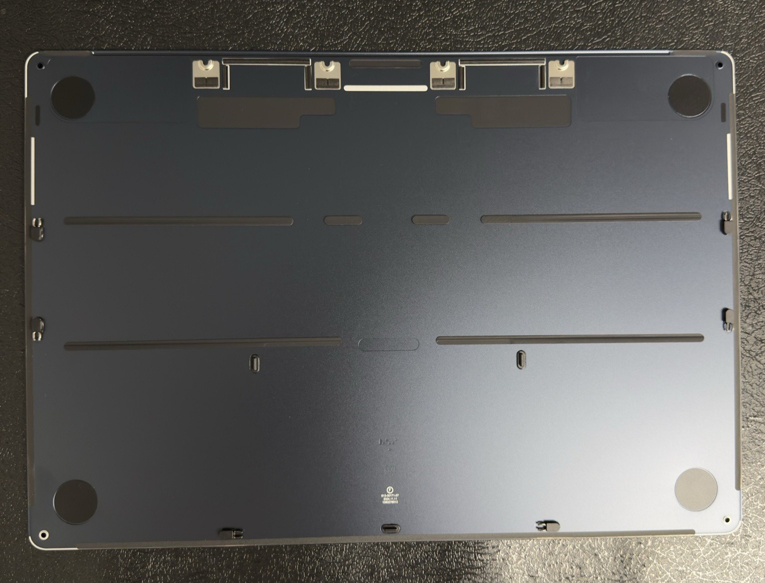 Genuine Apple MacBook Air 15 inch M4 2025 A3241 Bottom Case Back Cover Midnight