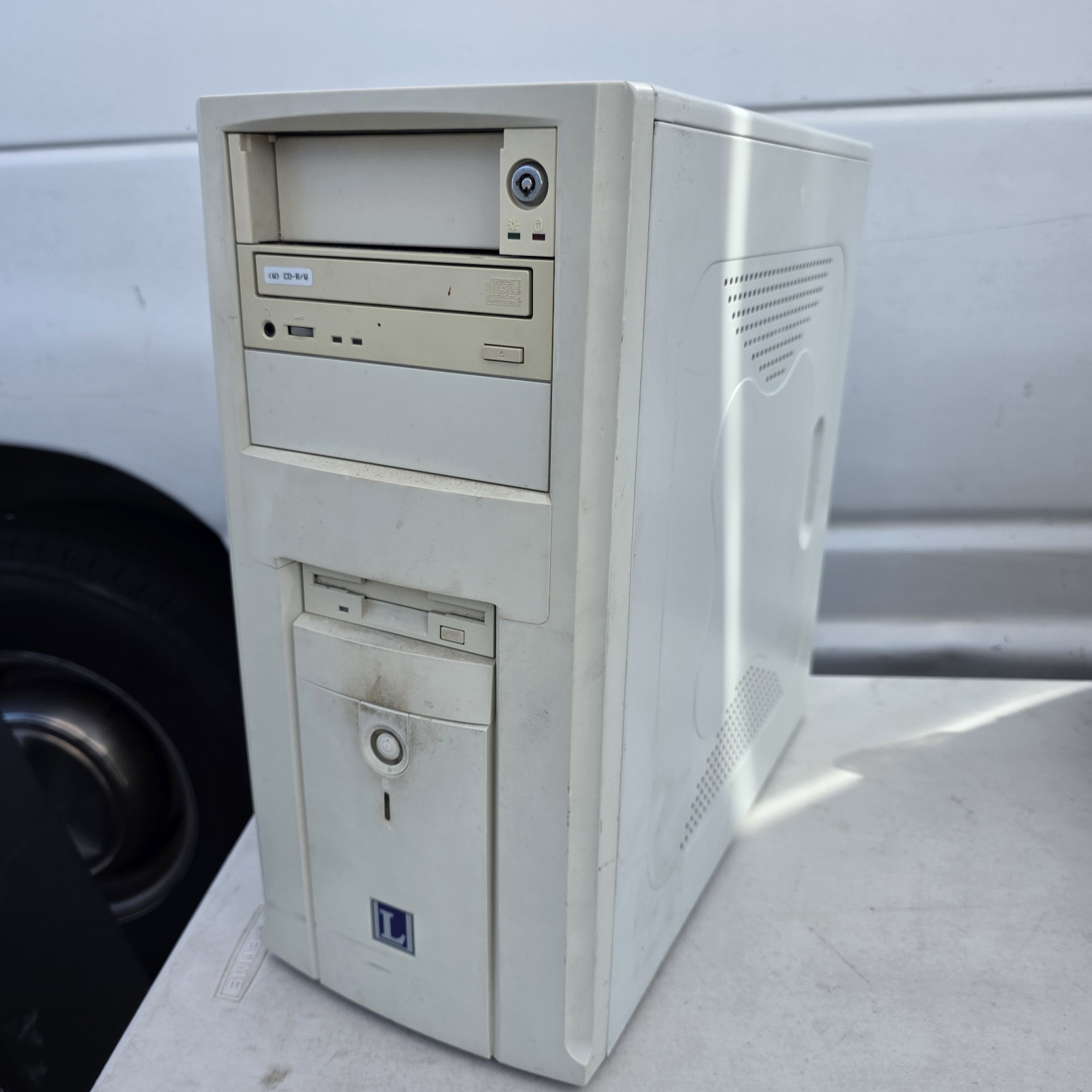 Vintage AMD Athlon XP Desktop PC ECS K7S5A Motherboard AGP CD-RW Floppy AS IS