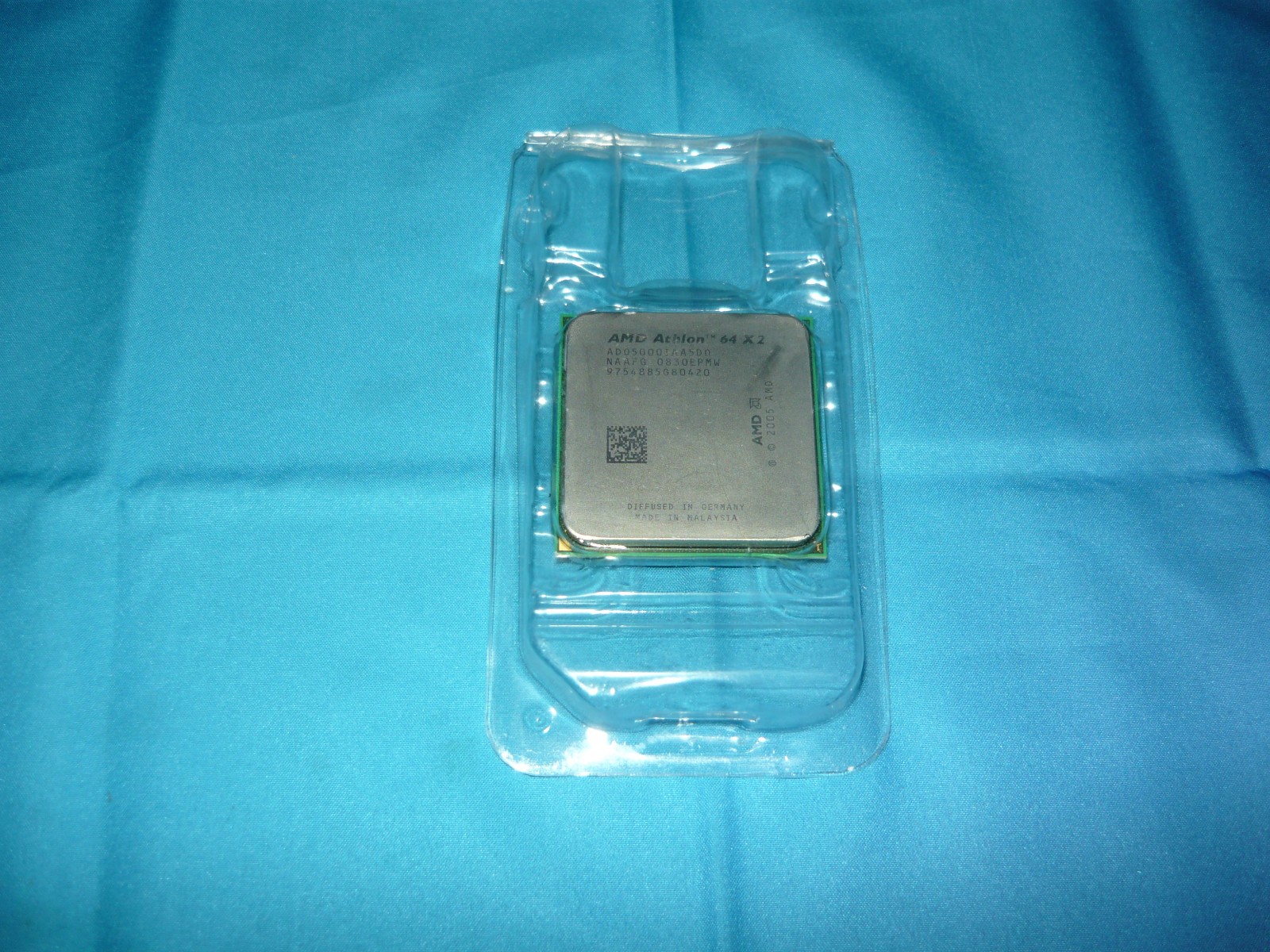 AMD Athlon 64 X2 5000 Socket AM2 CPU ADO5000IAA5DO Used 2.6GHz