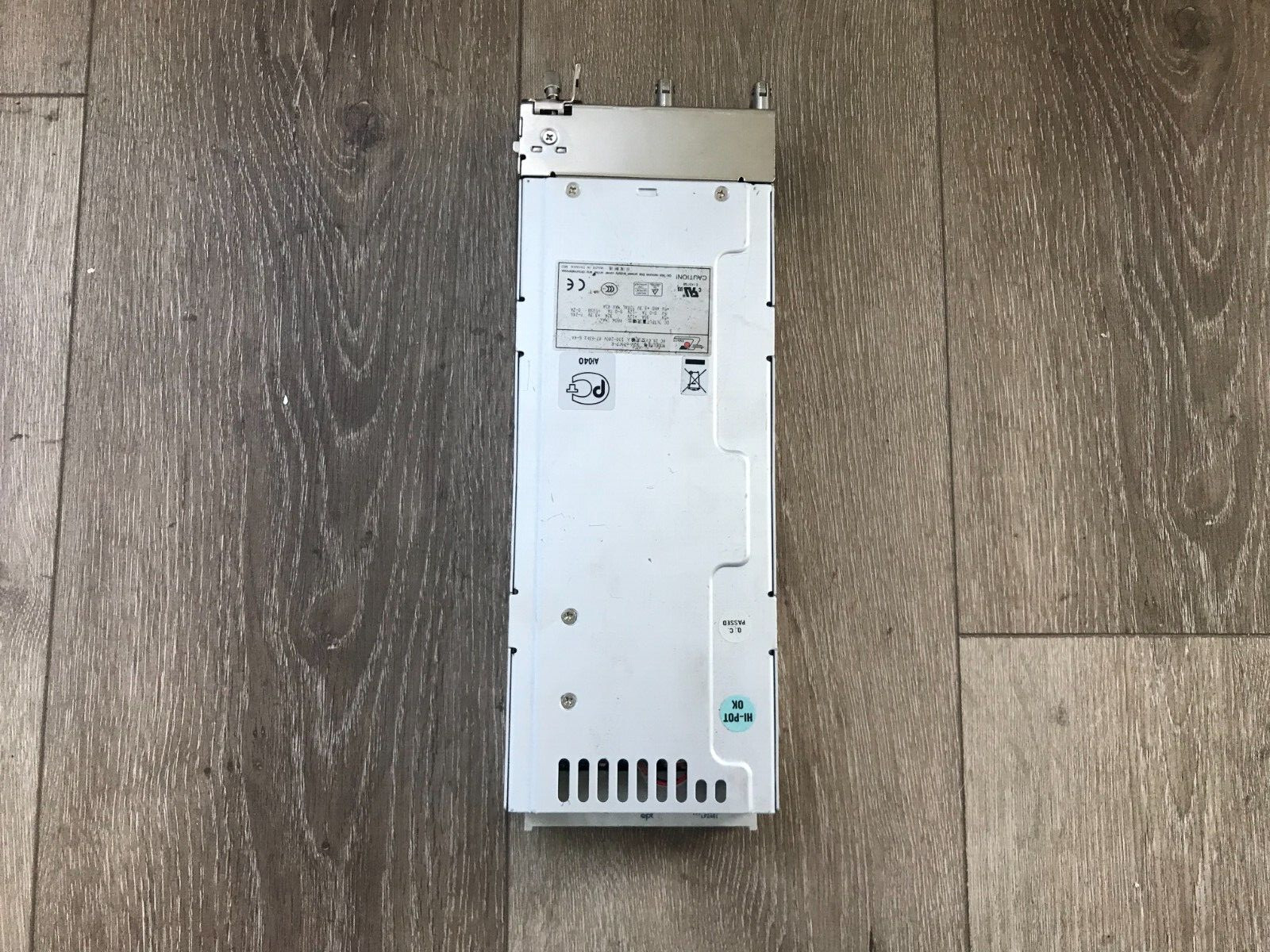 Zippy Emacs 460W Power Supply Model R2W-6460P-R