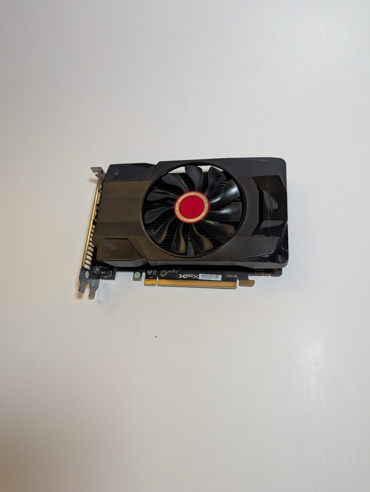 XFX AMD Radeon RX 550 4GB RX-550P4S GDDR5 GPU Graphics Card