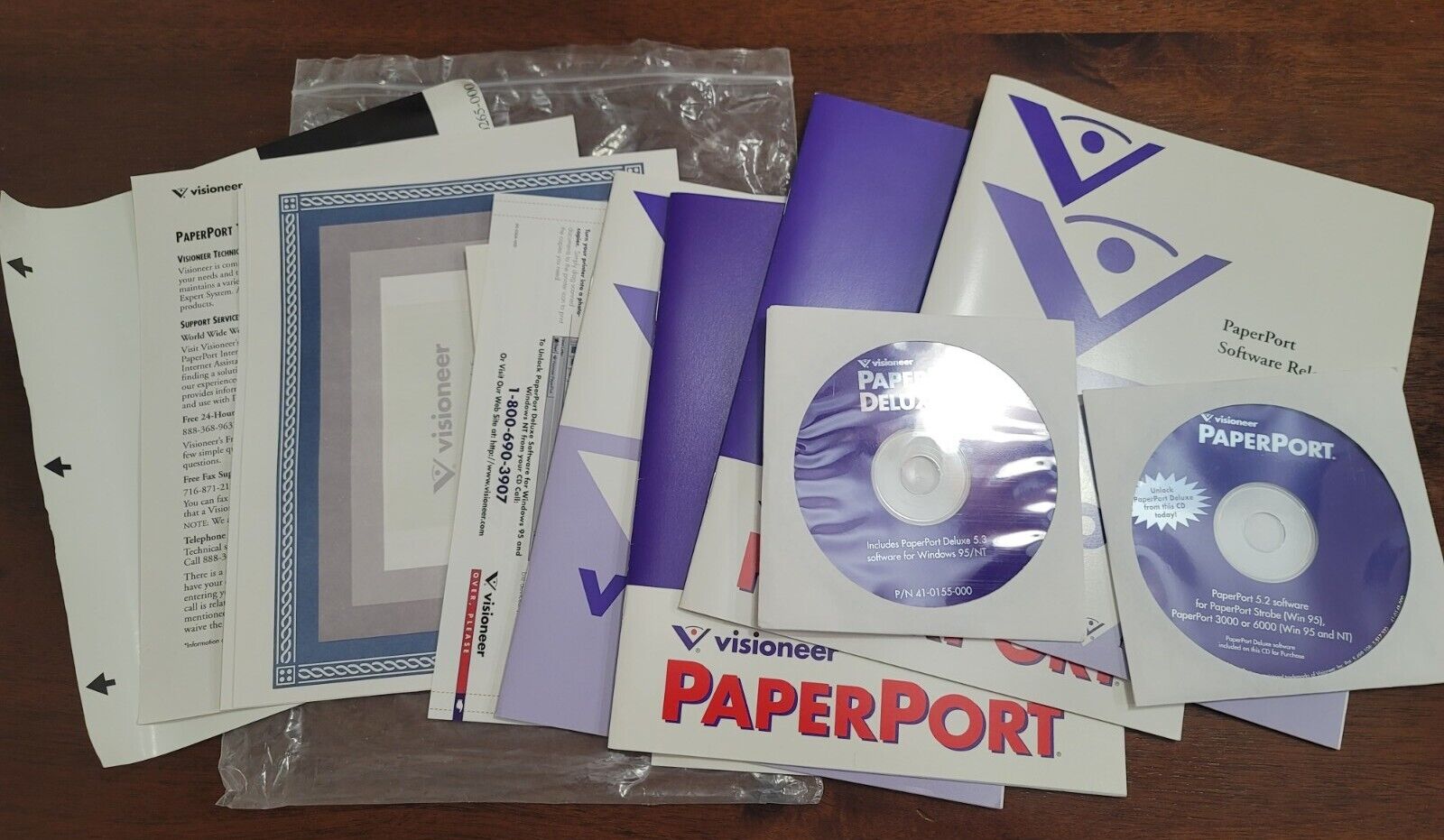 Visioneer PaperPort 1997 Windows 95/NT 5.3 & 5.2 (Sold As A Replacement Disc)