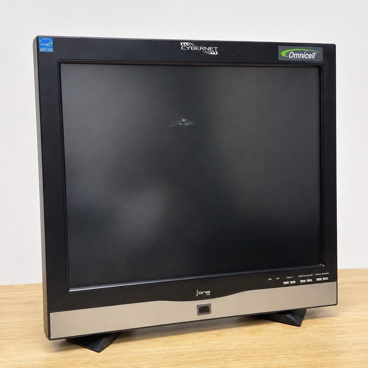 Omnicell Cybernet CyberMed iOne H19 19” All-in-One Pharmacy Medical PC 00-0545