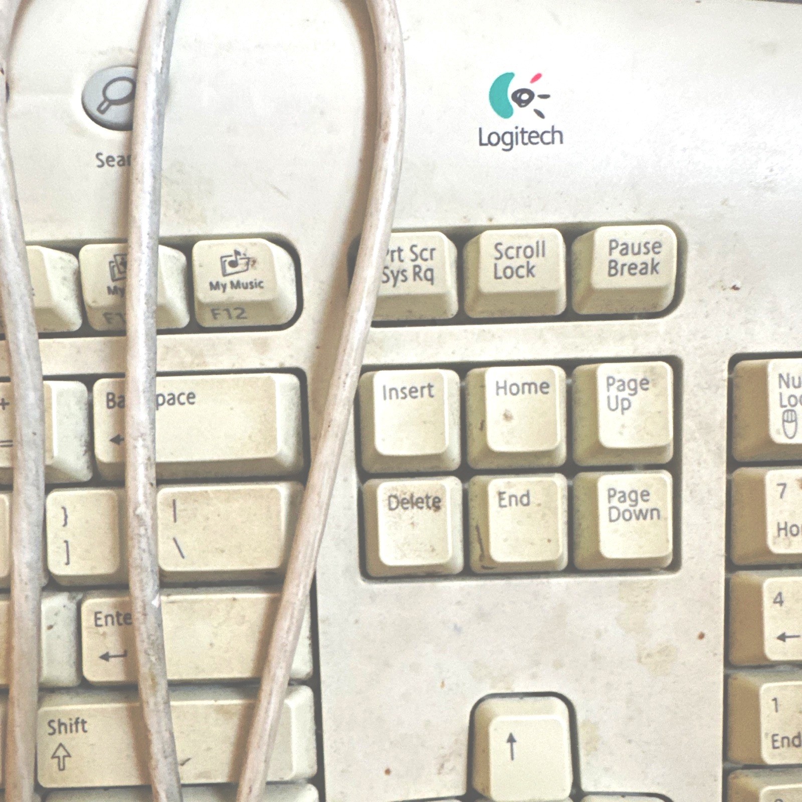 Vtg Logitech Access Keyboard Wired PS/2 QWERTY English BeigeGray MPN 867221-0100