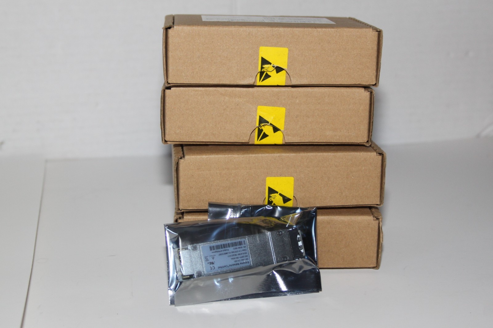 Extreme Networks 10319 40g QSFP+ SR4 850nm