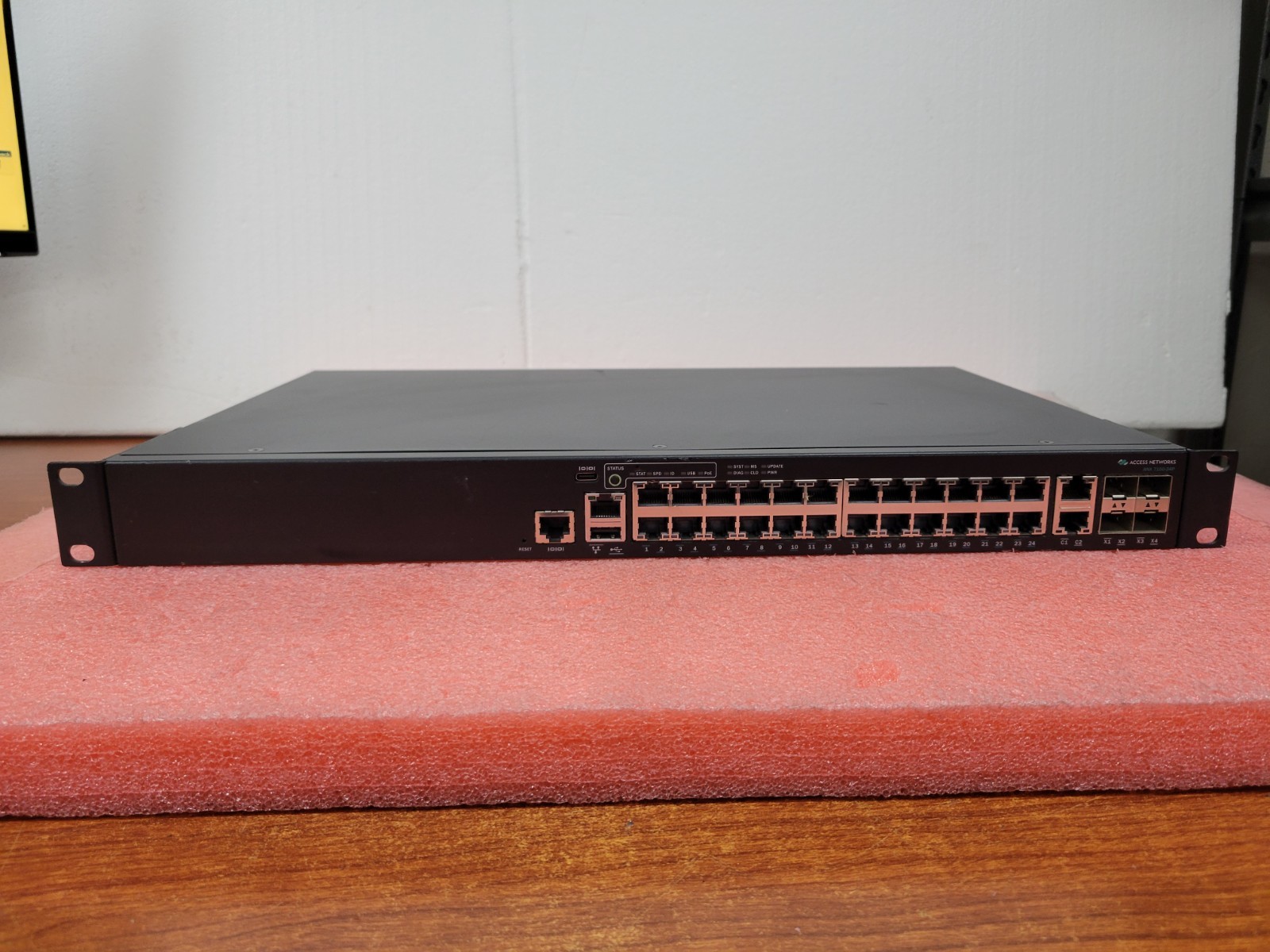 Access Networks ANX 7150-24P 24 Port Network Switch | RNW91