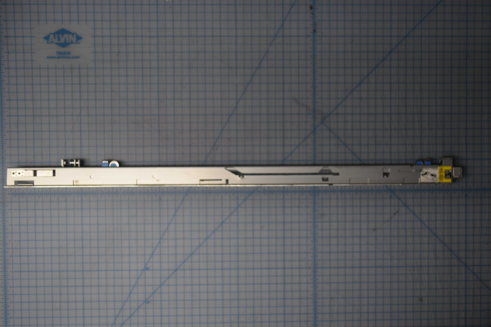 IBM X336 Right Slider Rail IBM Rack Mount Rails Grade B 32P9109