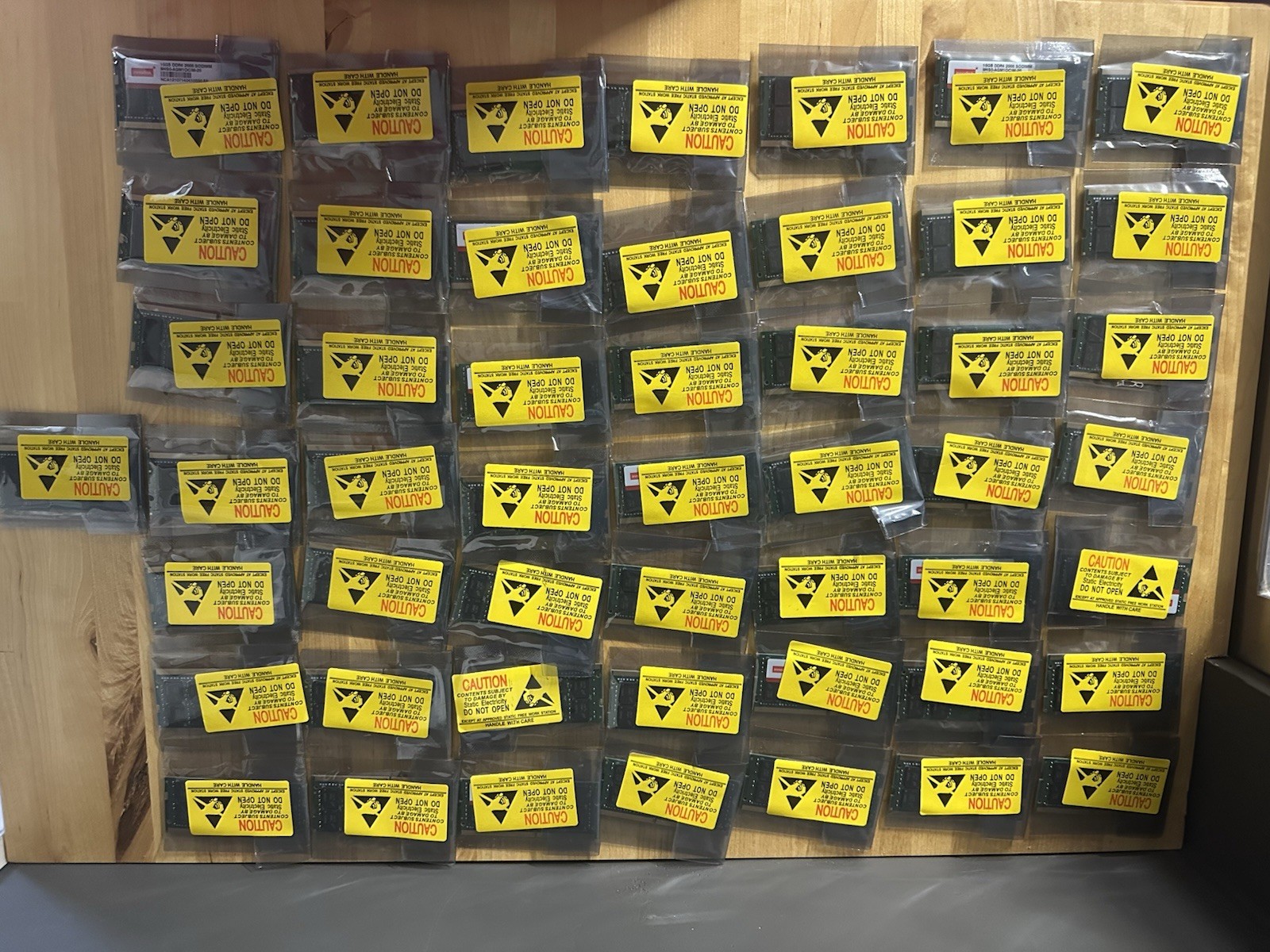 Lot of 50 Innodisk 16GB DDR4 2666 SODIMM M4SO-AGM1OCIM-26 NCA12107140410853 EE