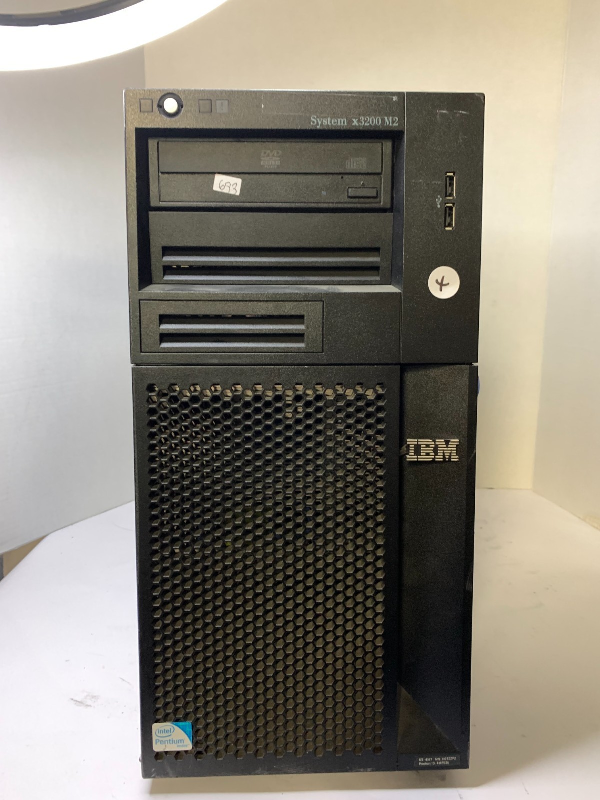 IBM x3200 M2 Server AC1 - Intel Core 2 Duo E2200 -6GB DDR2 - NO HDD - NO OS