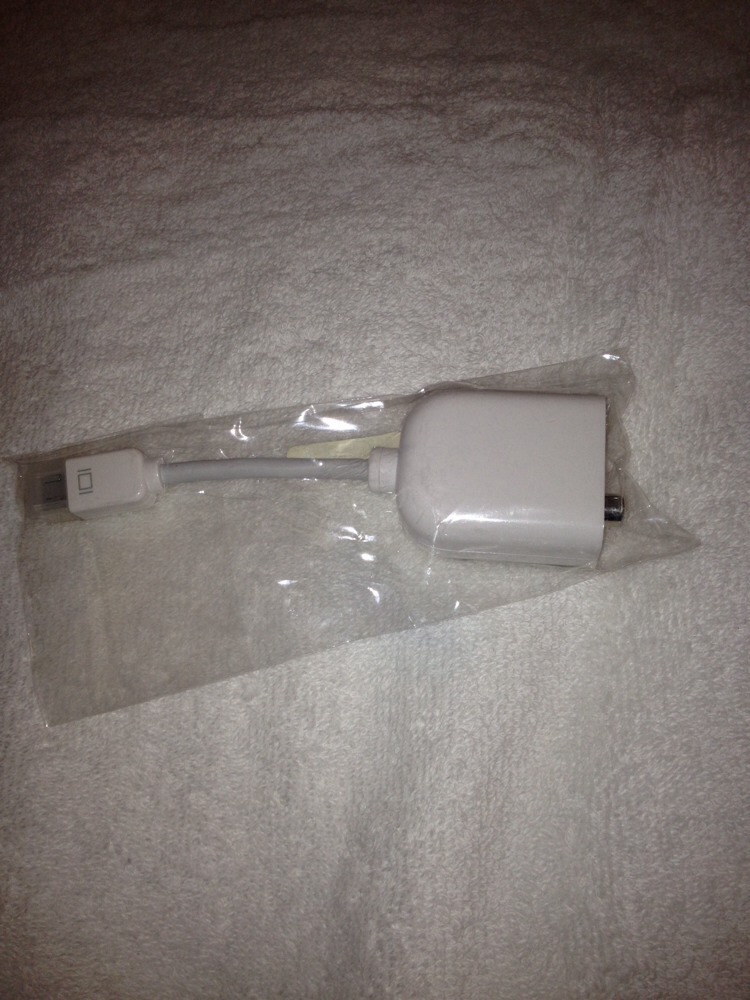 NEW Genuine Apple 603-2650 Mini VGA to RCA S-Video AV Cable Adapter