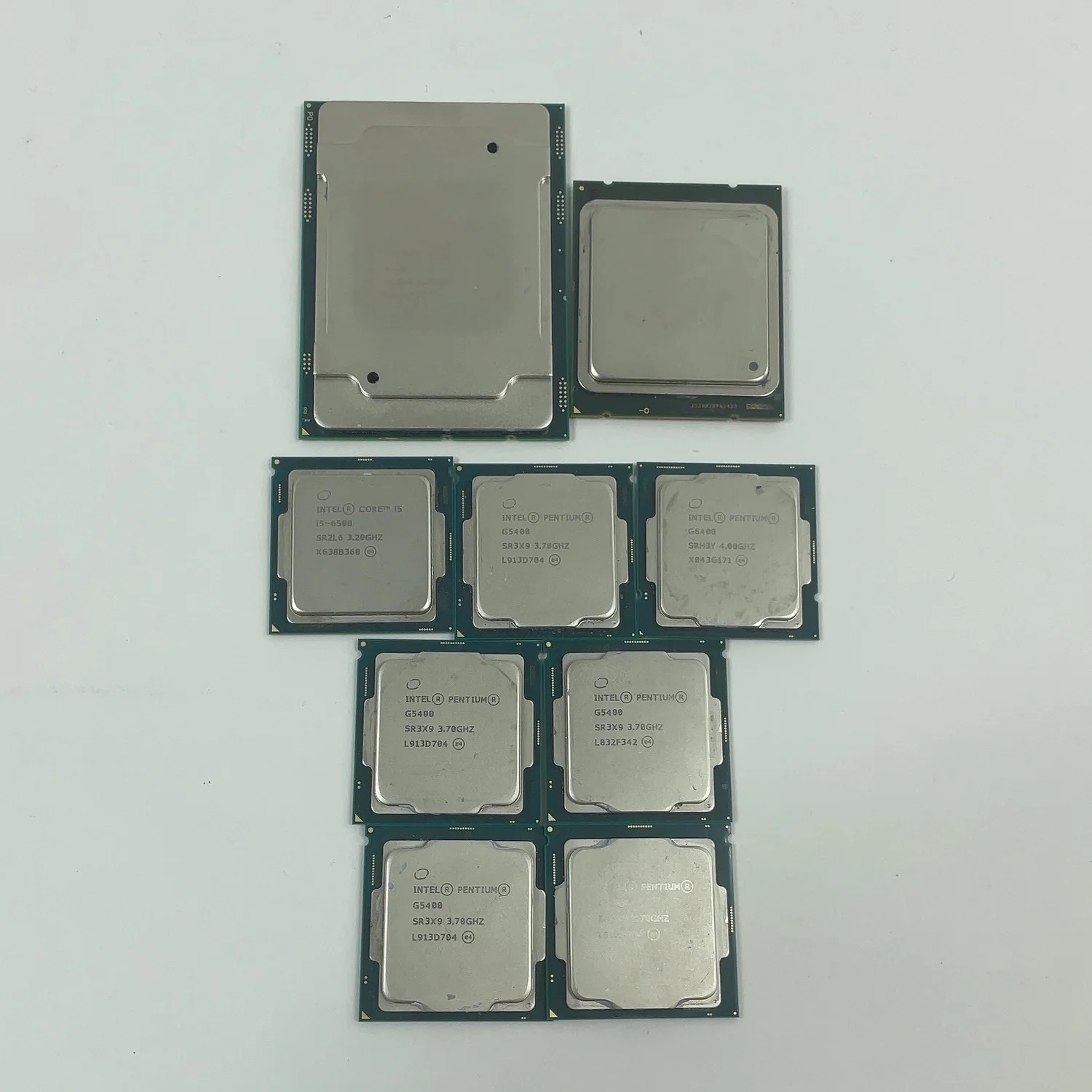 Lot of 9 Intel Processors Intel Pentium 5x G5400 + Others READ