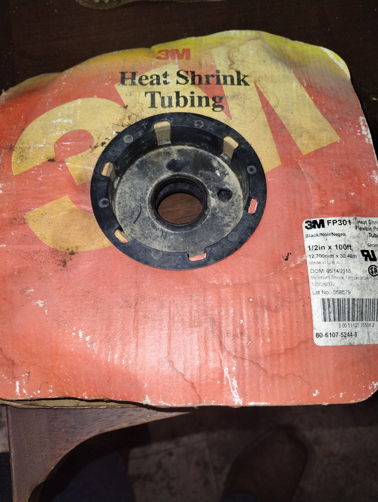 FP-301 3M HEAT SHRINK TUBING 1/2 INCH X 100 FT BLACK 80-6107-5244-8