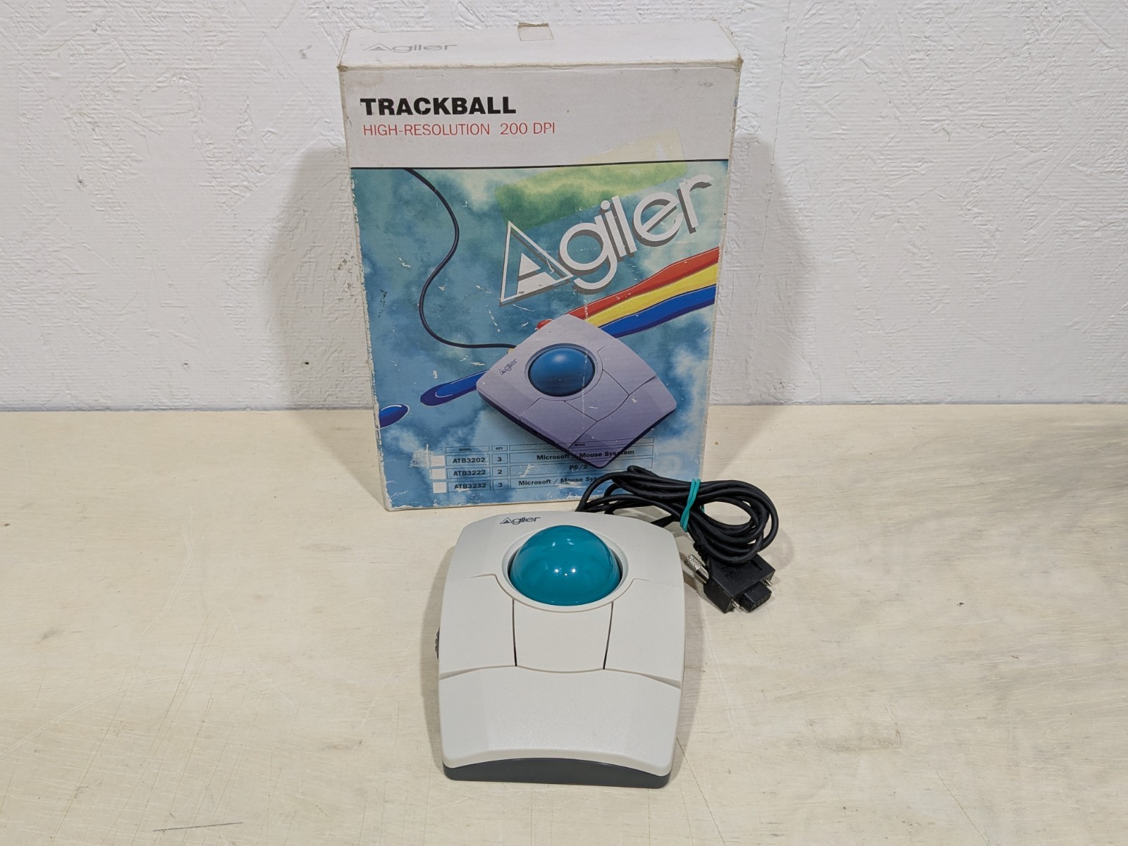 ​Agiler HQXATB3200 Trackball Mouse 3 Button DB9 Serial VTG 200 DPI Tested Box