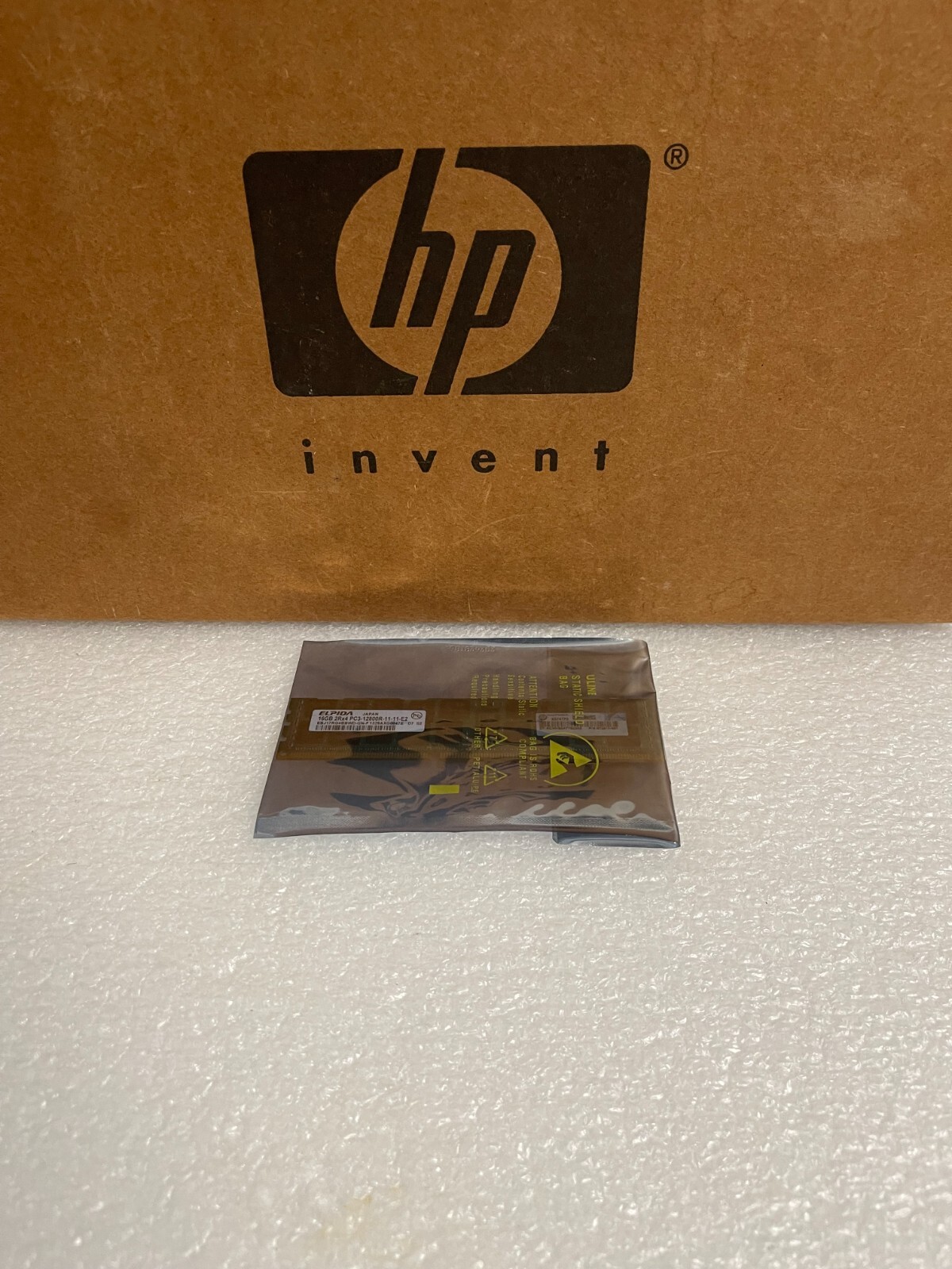 HP GENUINE 809082-091 16GB (1X16GB) 1RX4 PC4-2400T MEMORY 805349-B21 819411-001