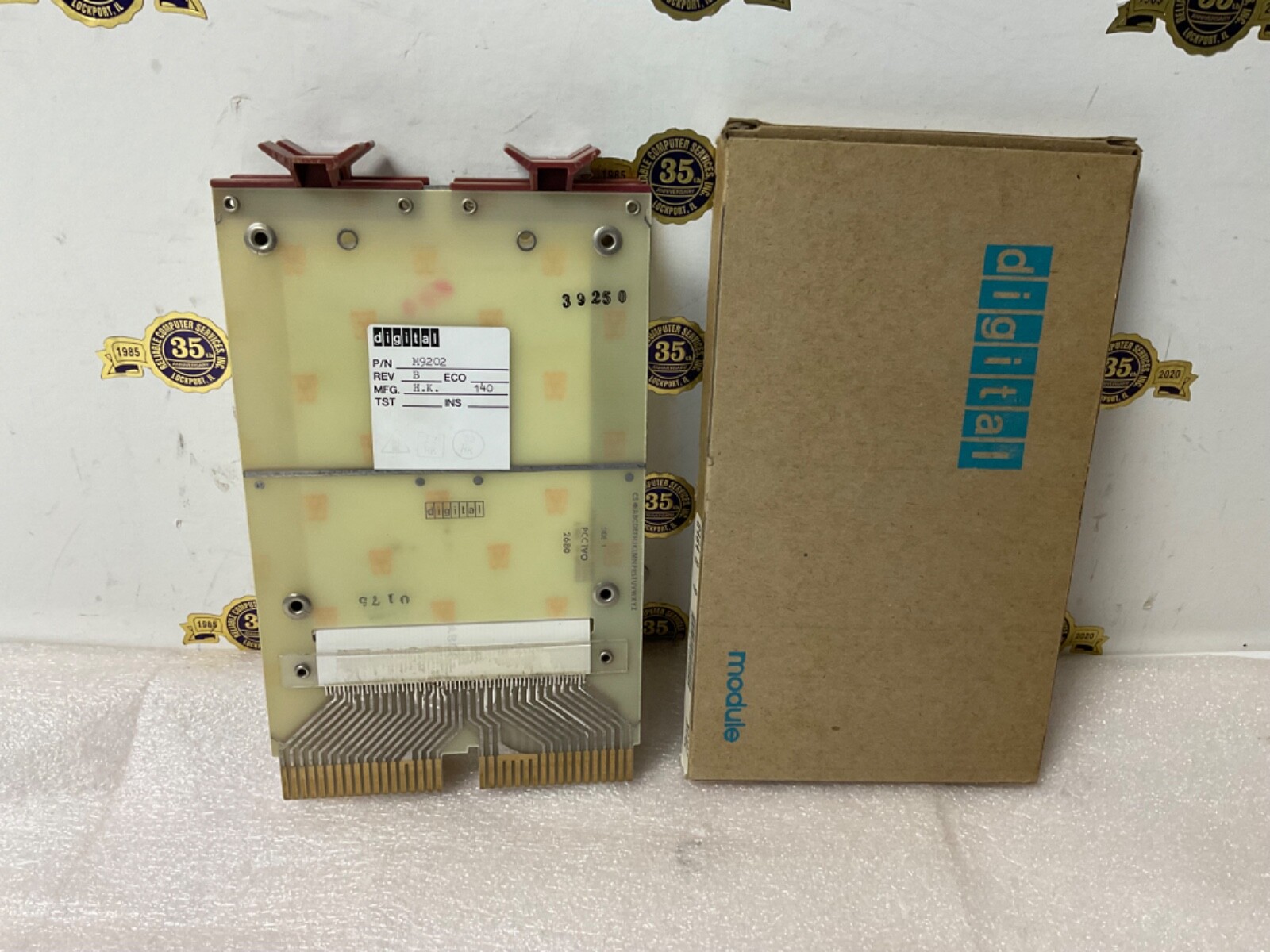 DEC Digital Equipment LOT M9302 UNIBUS Terminator M9202 backplane jumper modules