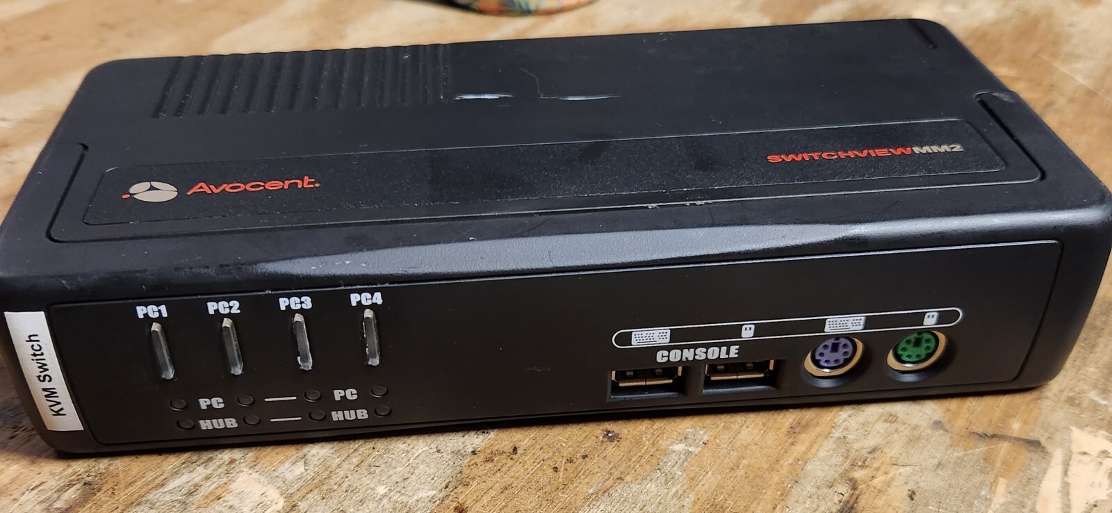 Avocent 4SVPUA10 SWITCHVIEW 4PORT CLEANED TESTED AND FUNCTIONING 
