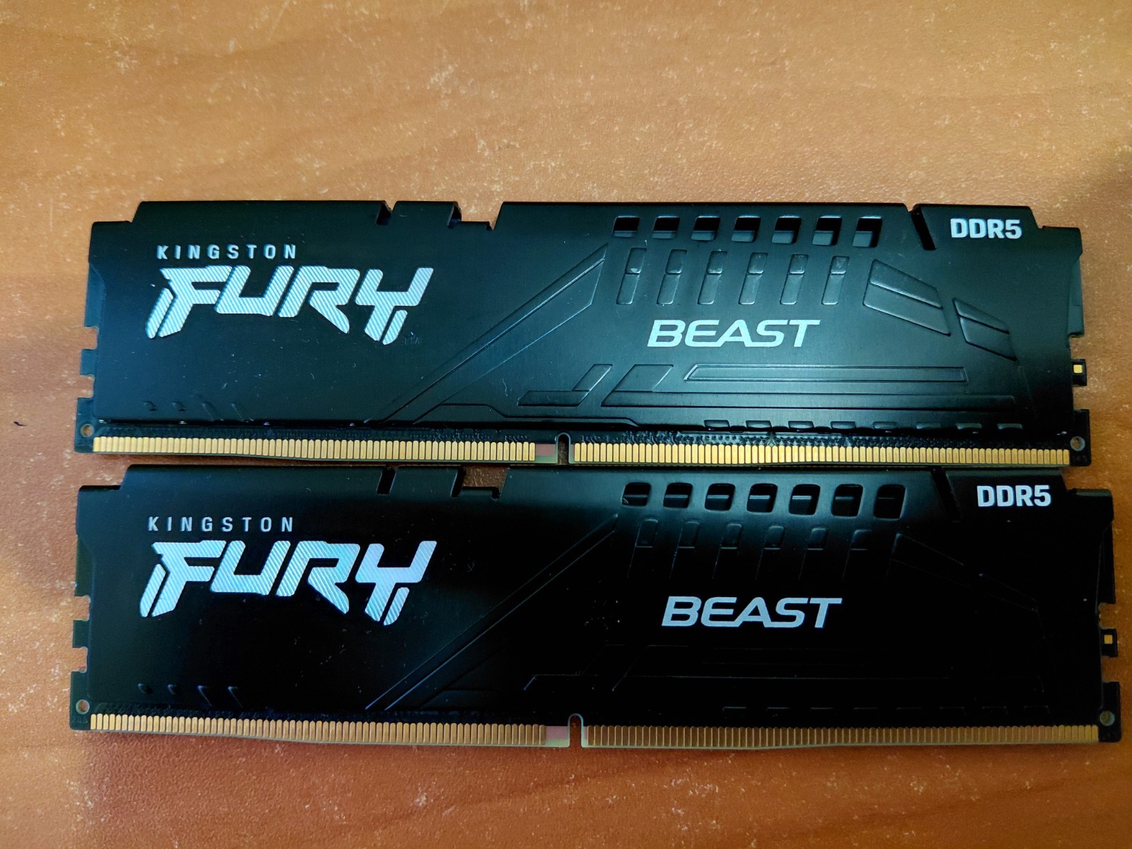 64GB (2x32GB) Kingston Fury Beast DDR5-5200 RAM UDIMM Desktop (XF1R8M-HYM-A)