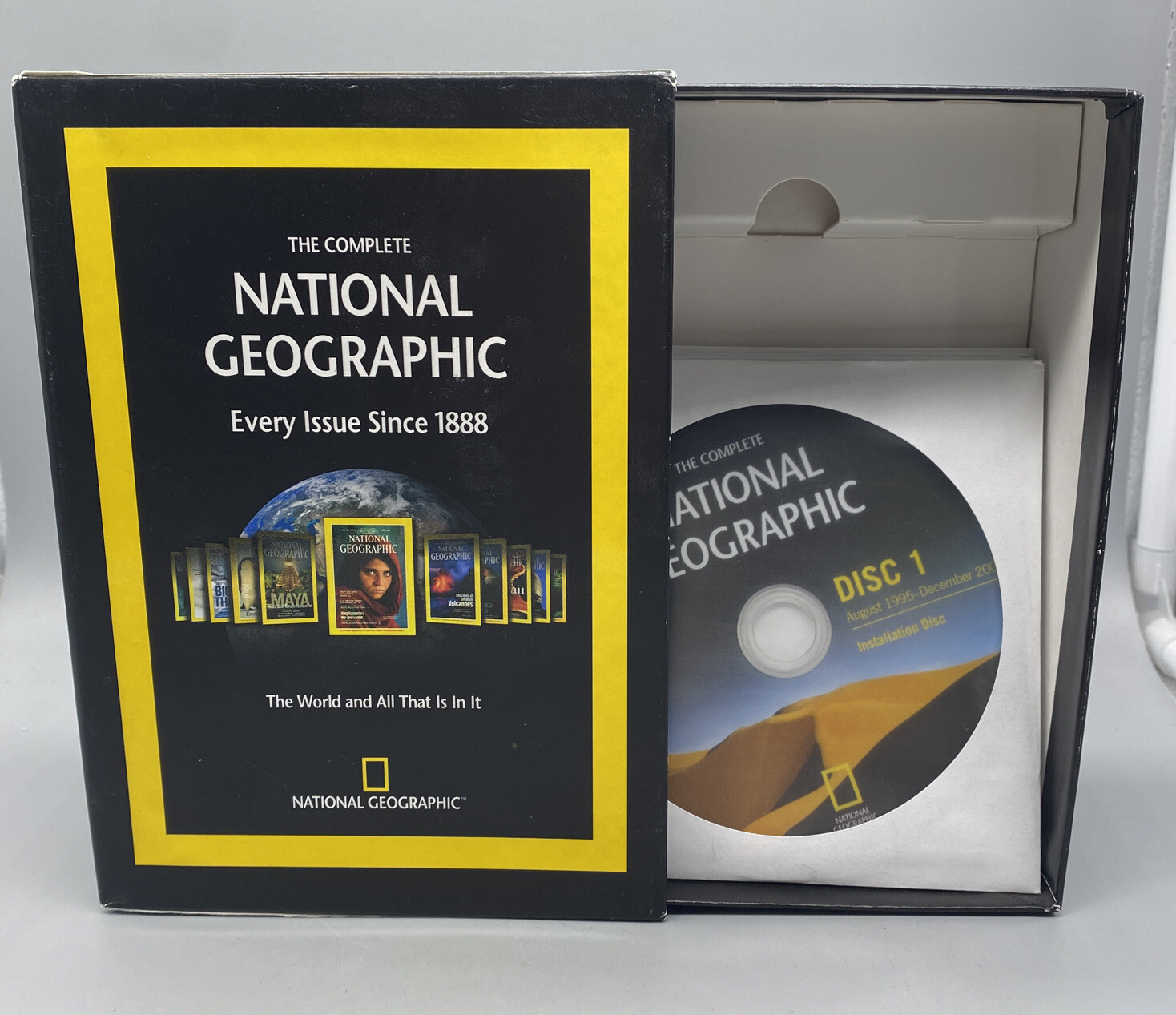 National Geographic Every Issue Since 1888 Great Preowned Condition