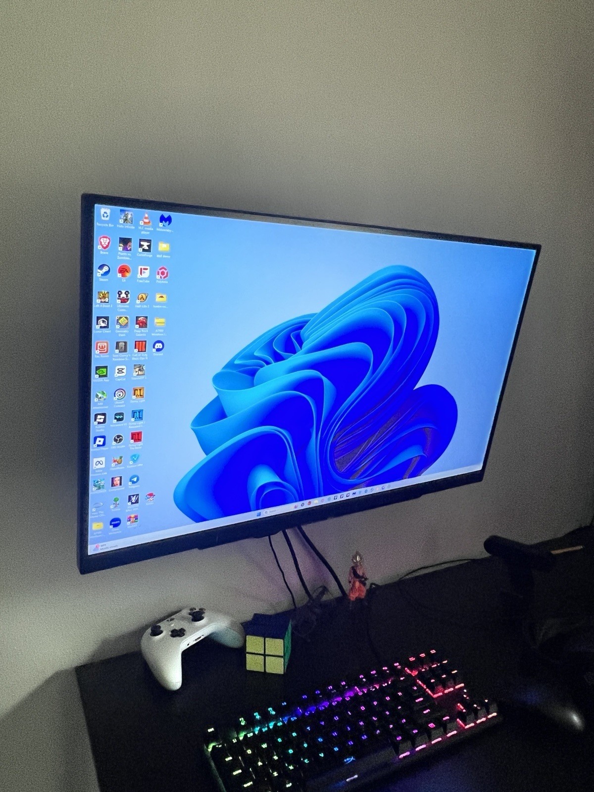 Lg Ultra Gear 1440p 165hz Ips Gaming monitor *NO STAND*