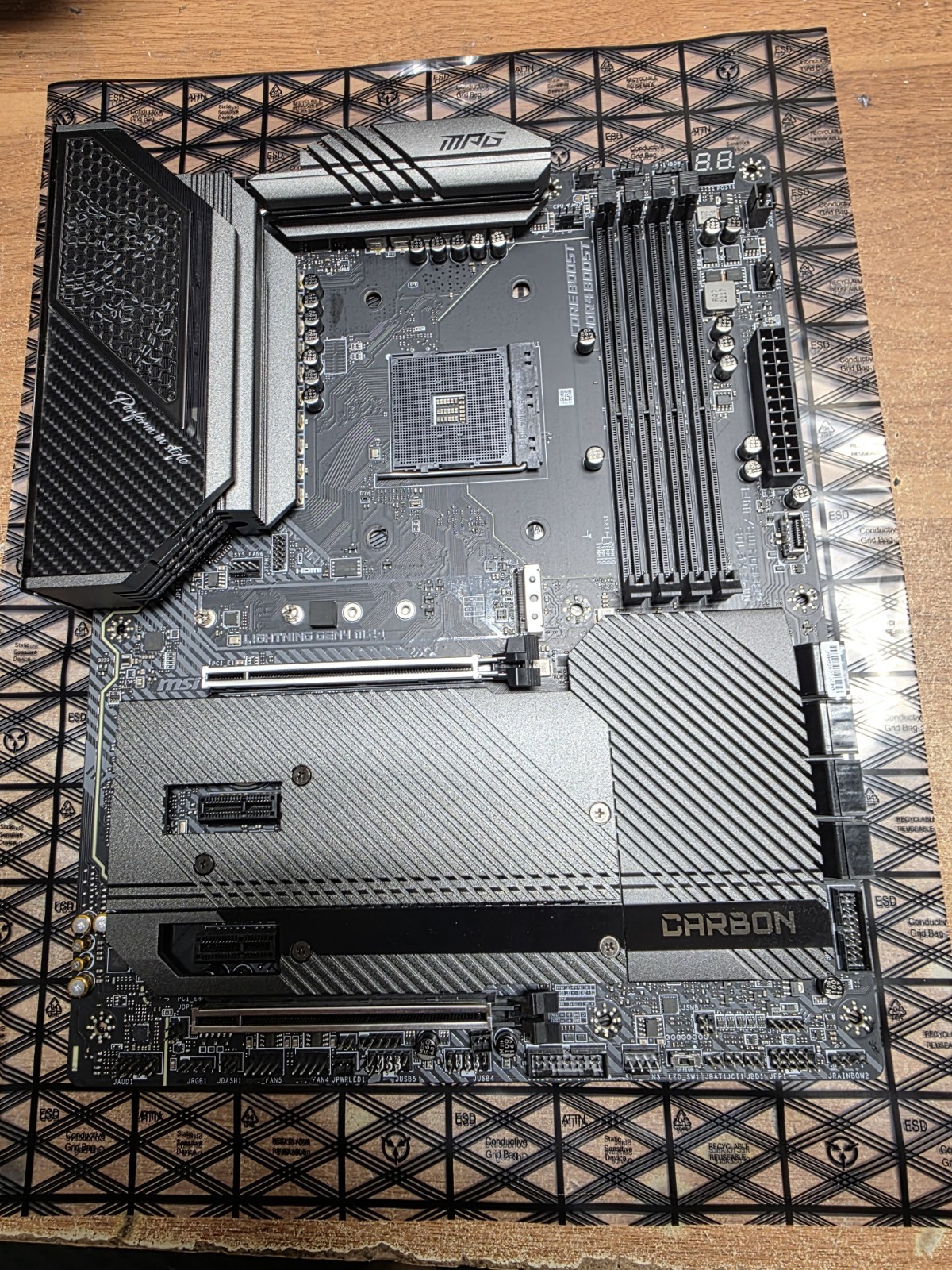 MSI MAG X570S CARBON WIFI ATX AMD Motherboard, DDR4, PCIe 4.0, Wi-Fi, Gaming