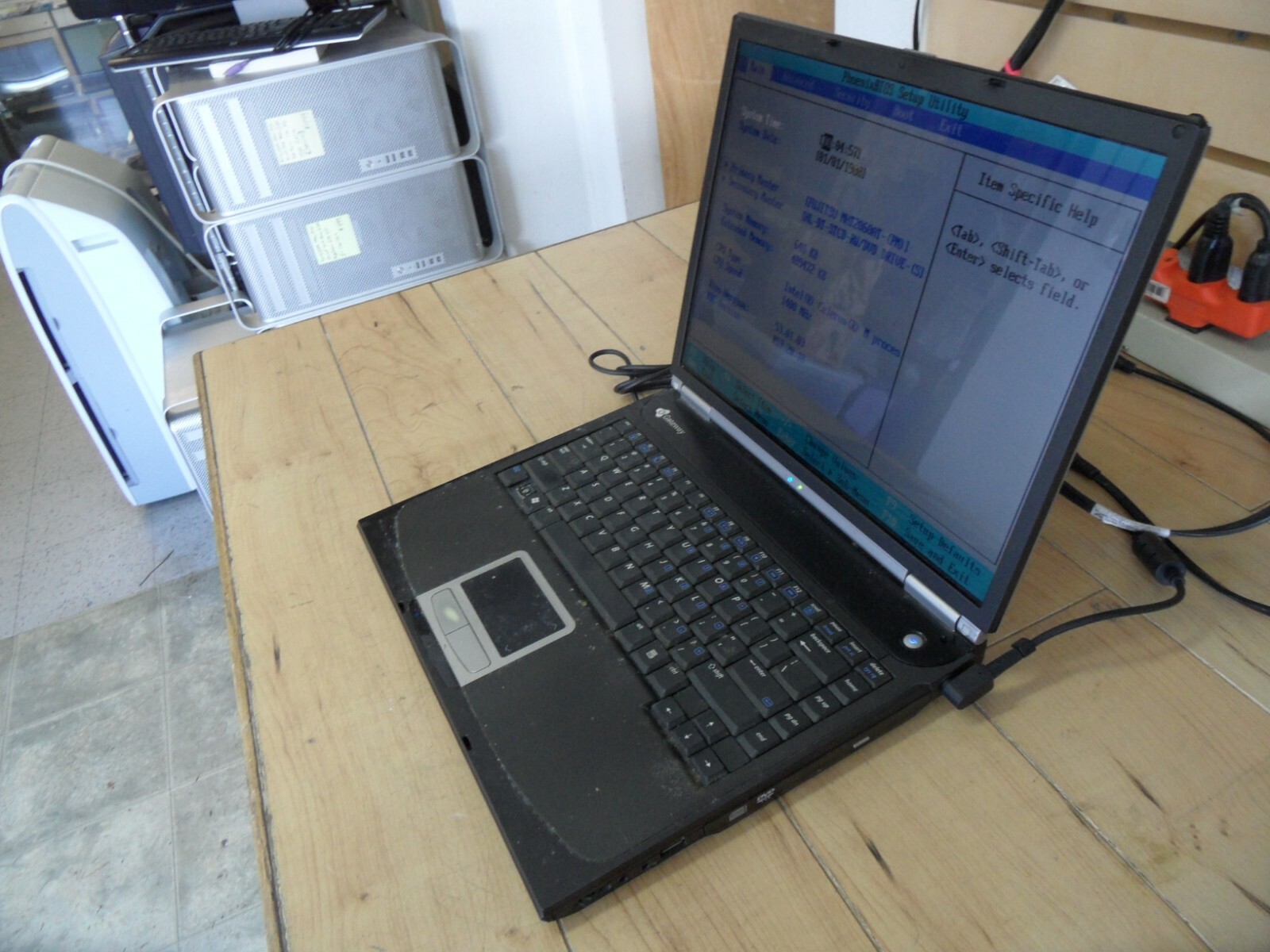 Gateway 4028GZ Laptop For Parts Posted Bios Hard Drive Wiped Missing Key