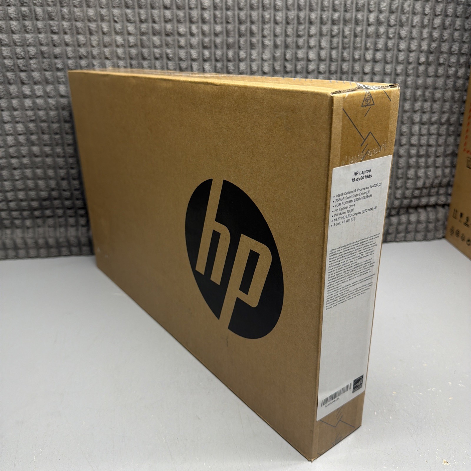 HP 15-dy0015ds 15.6" Pale Rose Laptop Intel Celeron N4020 4GB 256GB SSD Win 10