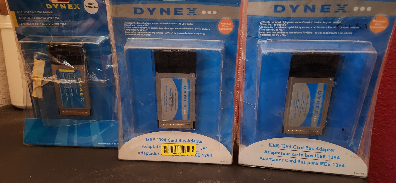 Dynex DX-FC202 IEEE Card Bus Adaptor