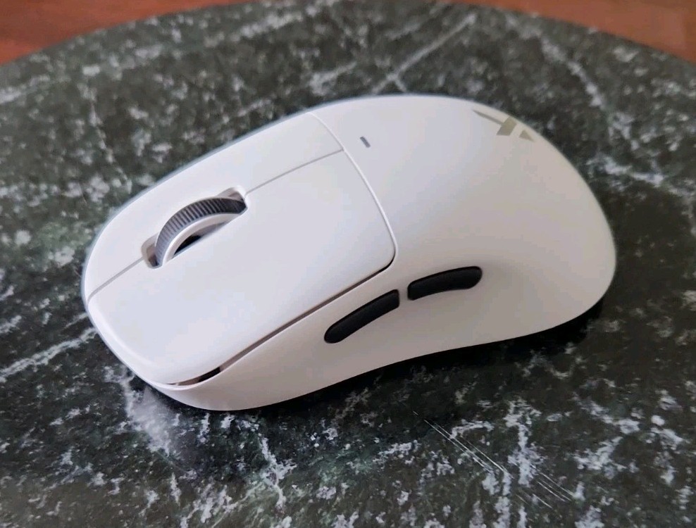 MCHOSE M7 Pro Wireless Gaming Mouse 8K Polling 55g 650 IPS26000 DPI PC/Mac White