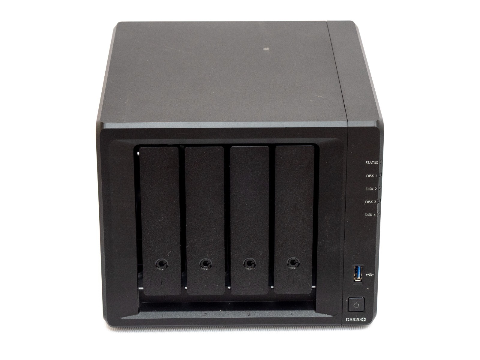 Synology DiskStation DS920+ 4-bay SAN/NAS Server Diskless
