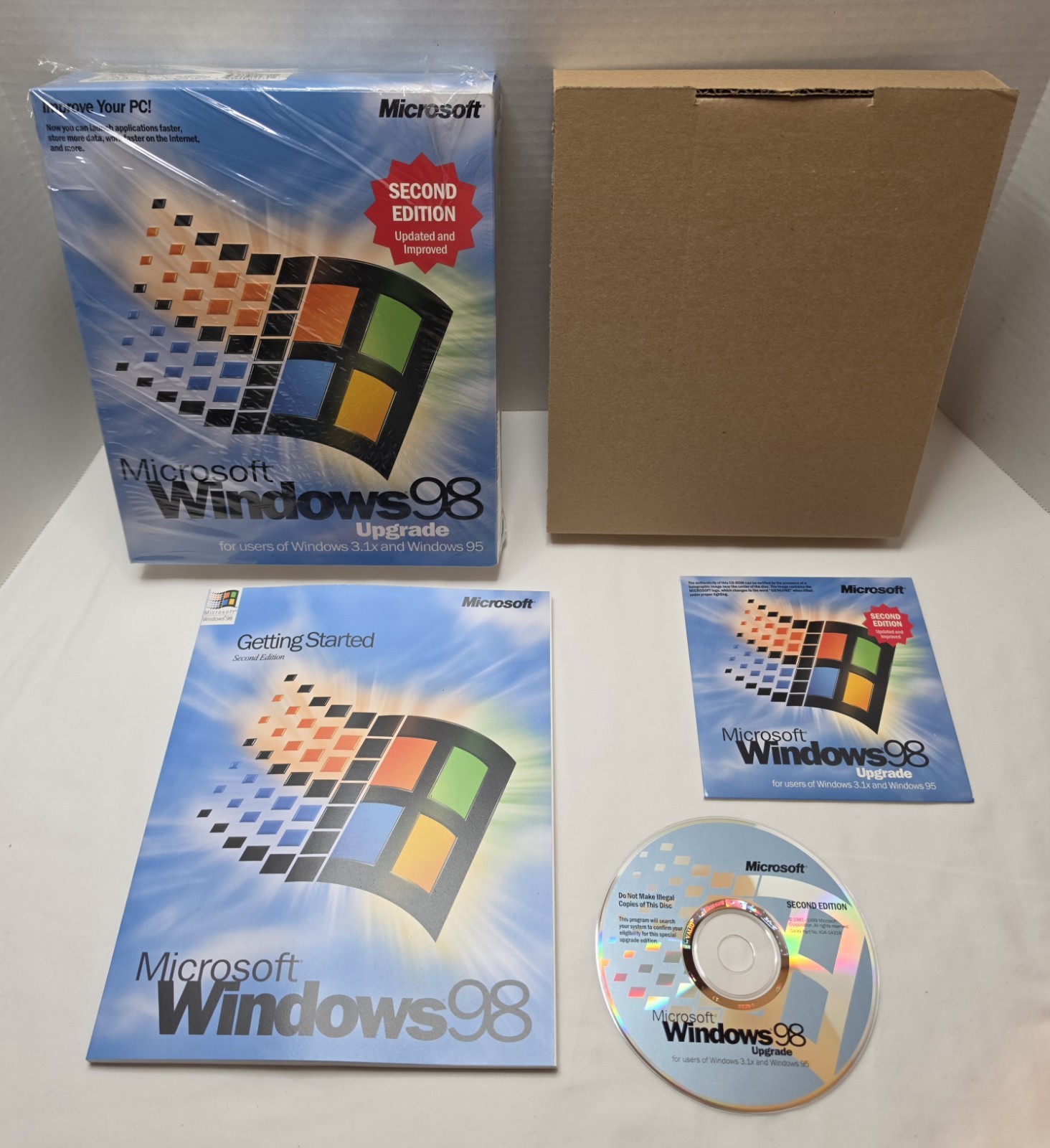 Vintage Microsoft Windows 98 Upgrade w/Box and Product Keys