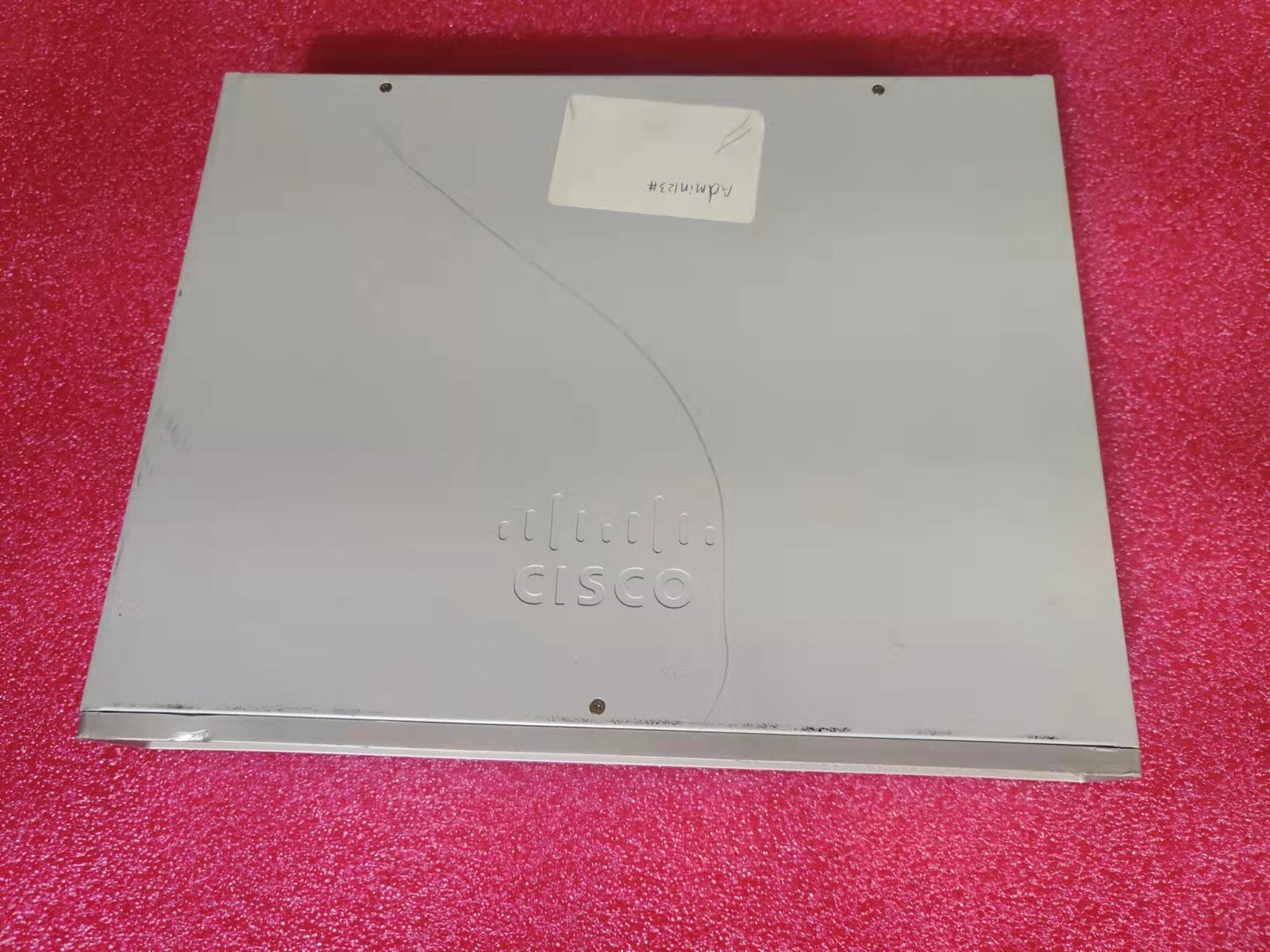 cisco ENCS 5104-200/k9 enterprise network compute SE